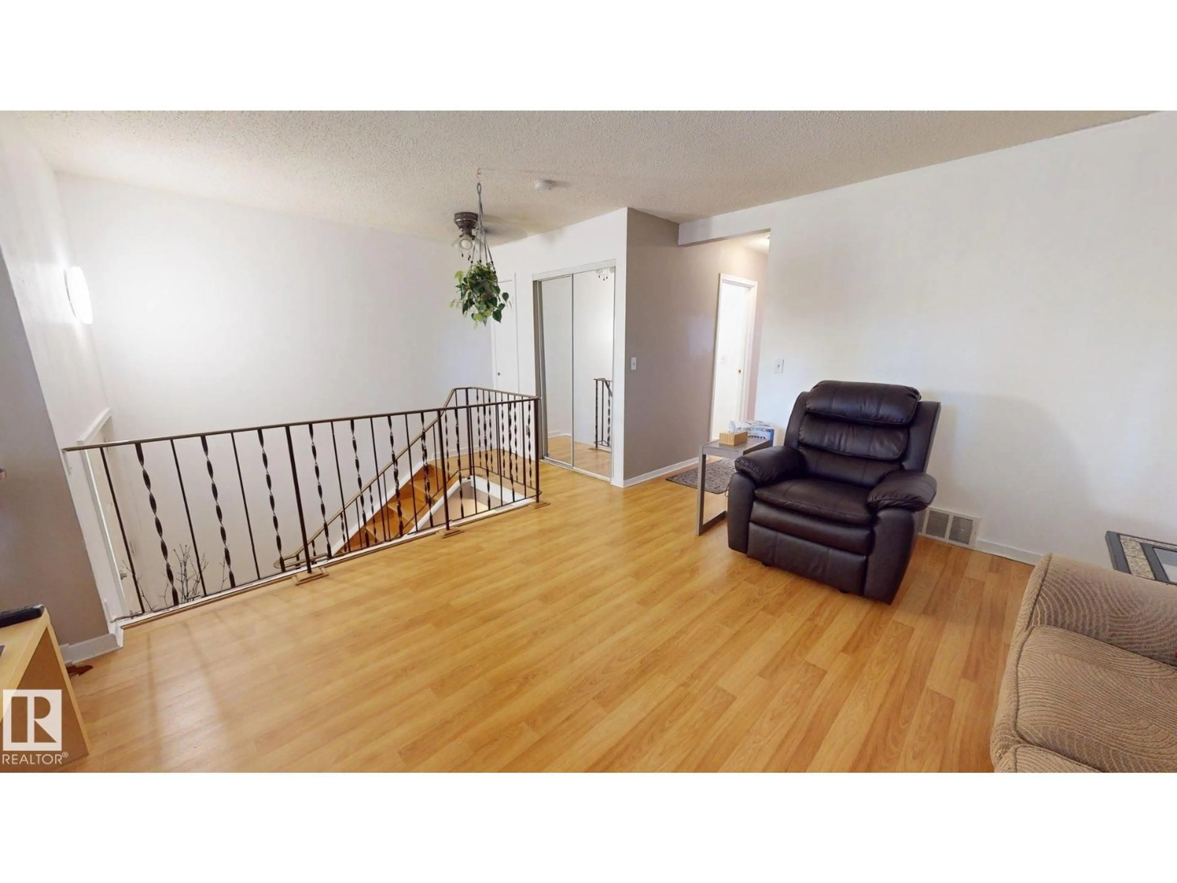 A pic of a room for NW - 12727B 121 ST, Edmonton Alberta T5L0A8