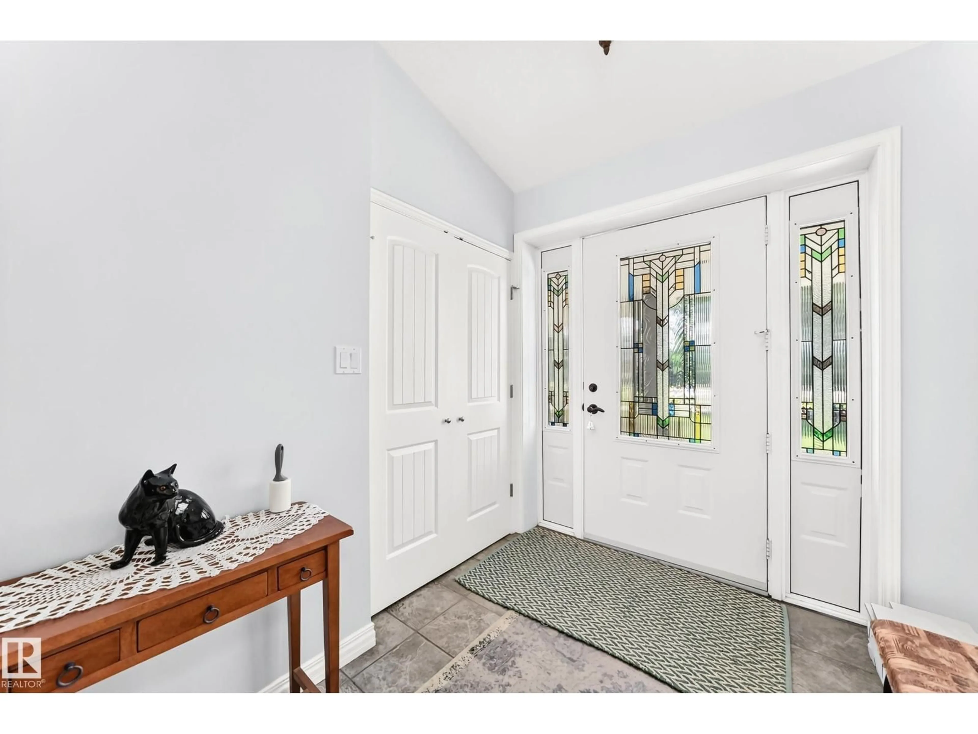 Indoor entryway for 51 26106 TWP ROAD 532 A, Rural Parkland County Alberta T7Y1A3