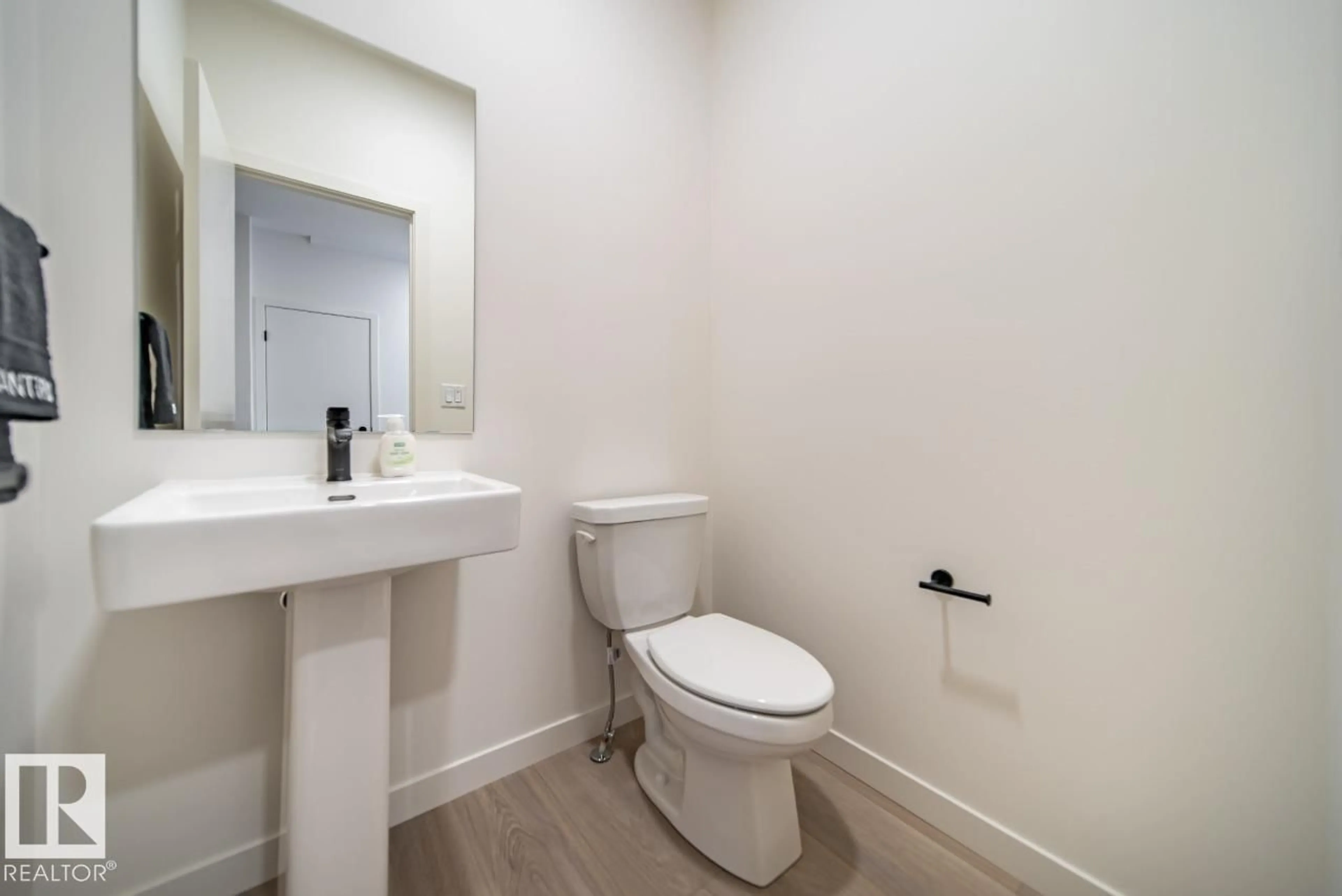 A pic of a room for 5601 69 ST, Beaumont Alberta T4X1V5
