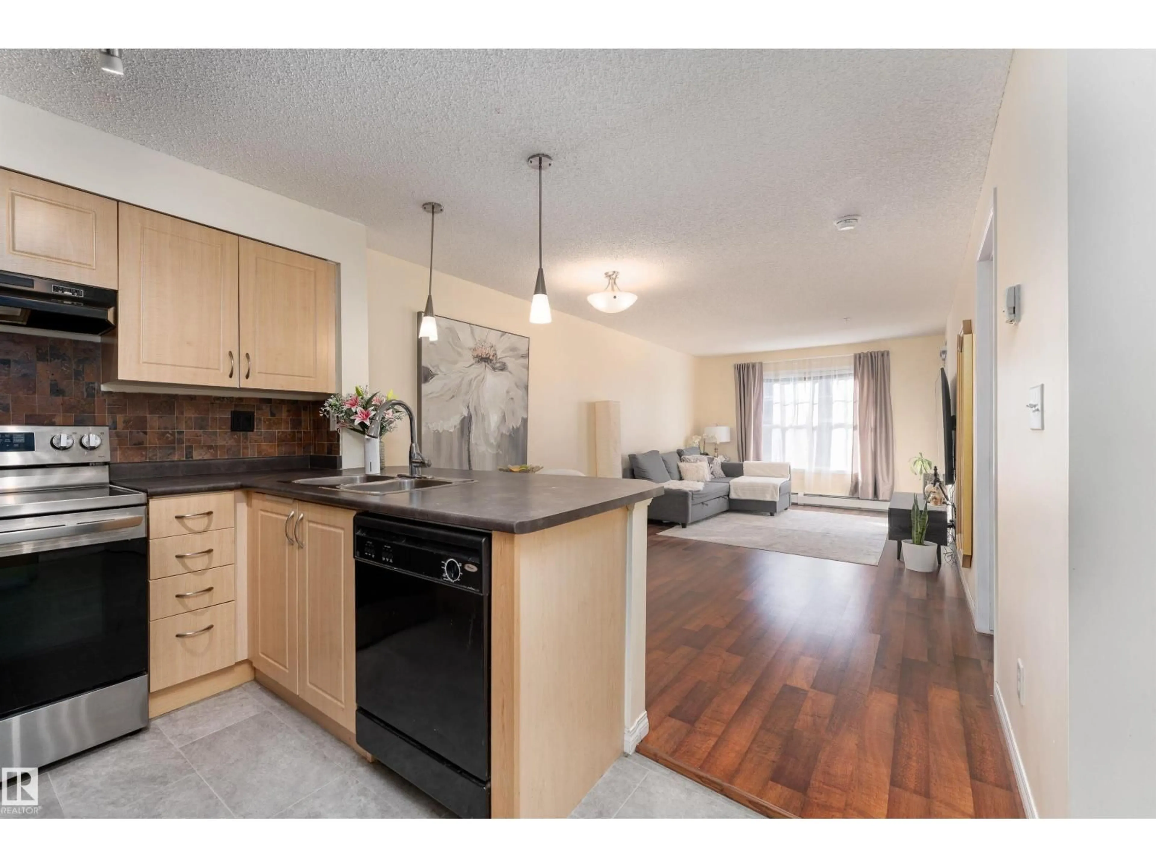 Open concept kitchen, unknown for 11441 SW - 317 ELLERSLIE RD, Edmonton Alberta T6W1S9