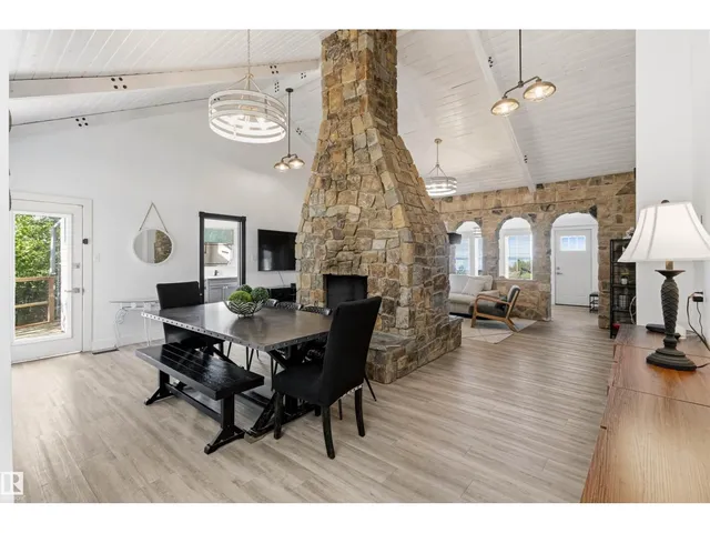 9 GIBBONS AVE, Rural Parkland County 5