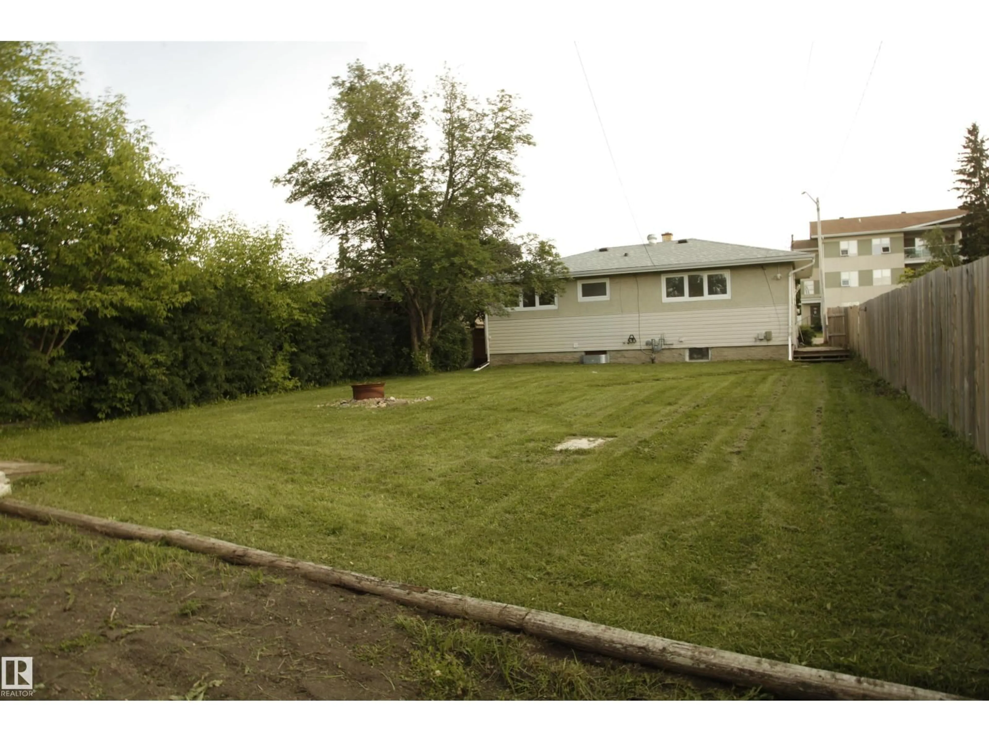 Unknown for 10220 107 ST, Westlock Alberta T7P1X4
