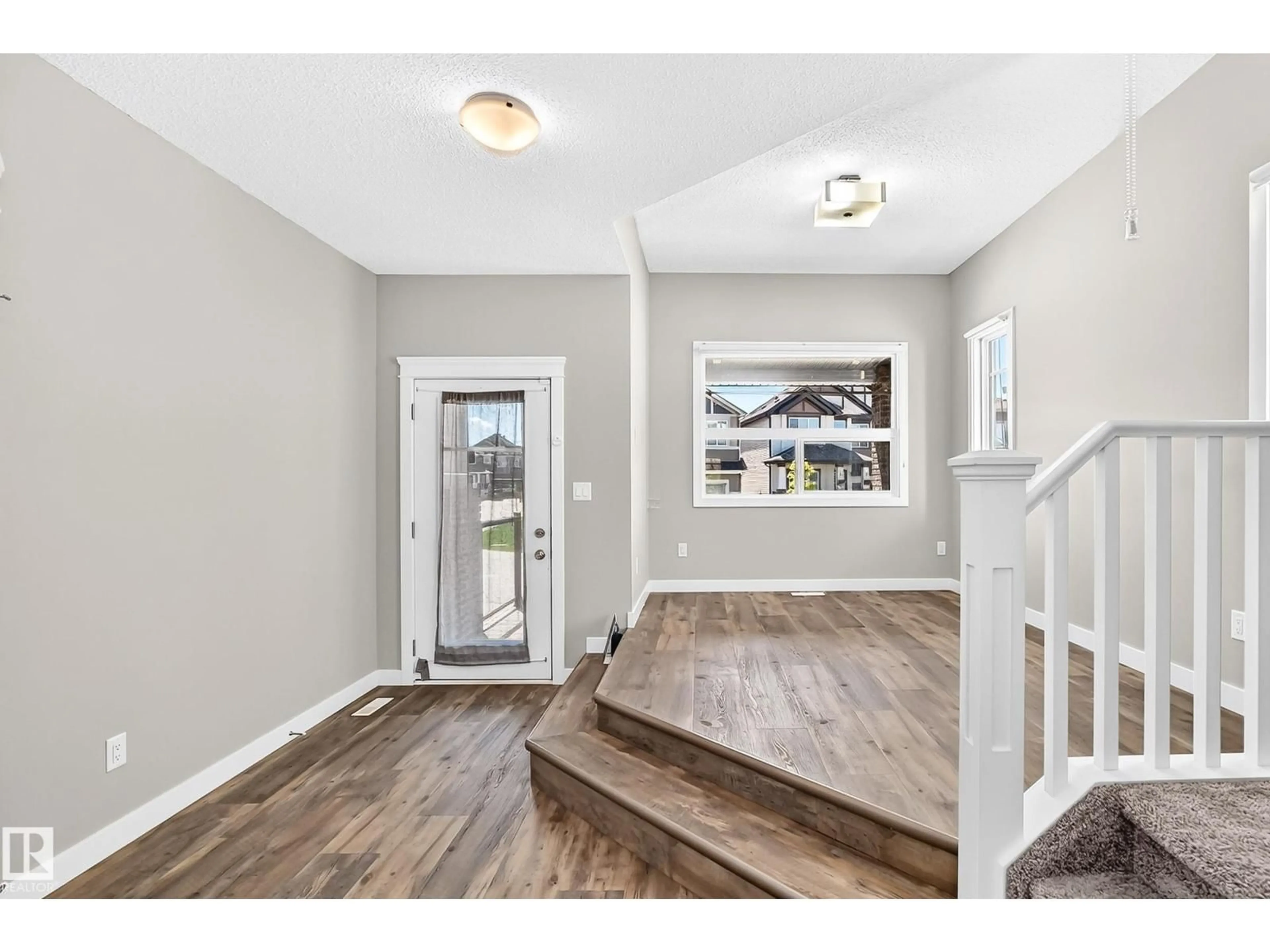 Indoor entryway for SW SW - 17436 9 AV, Edmonton Alberta T6W2X4