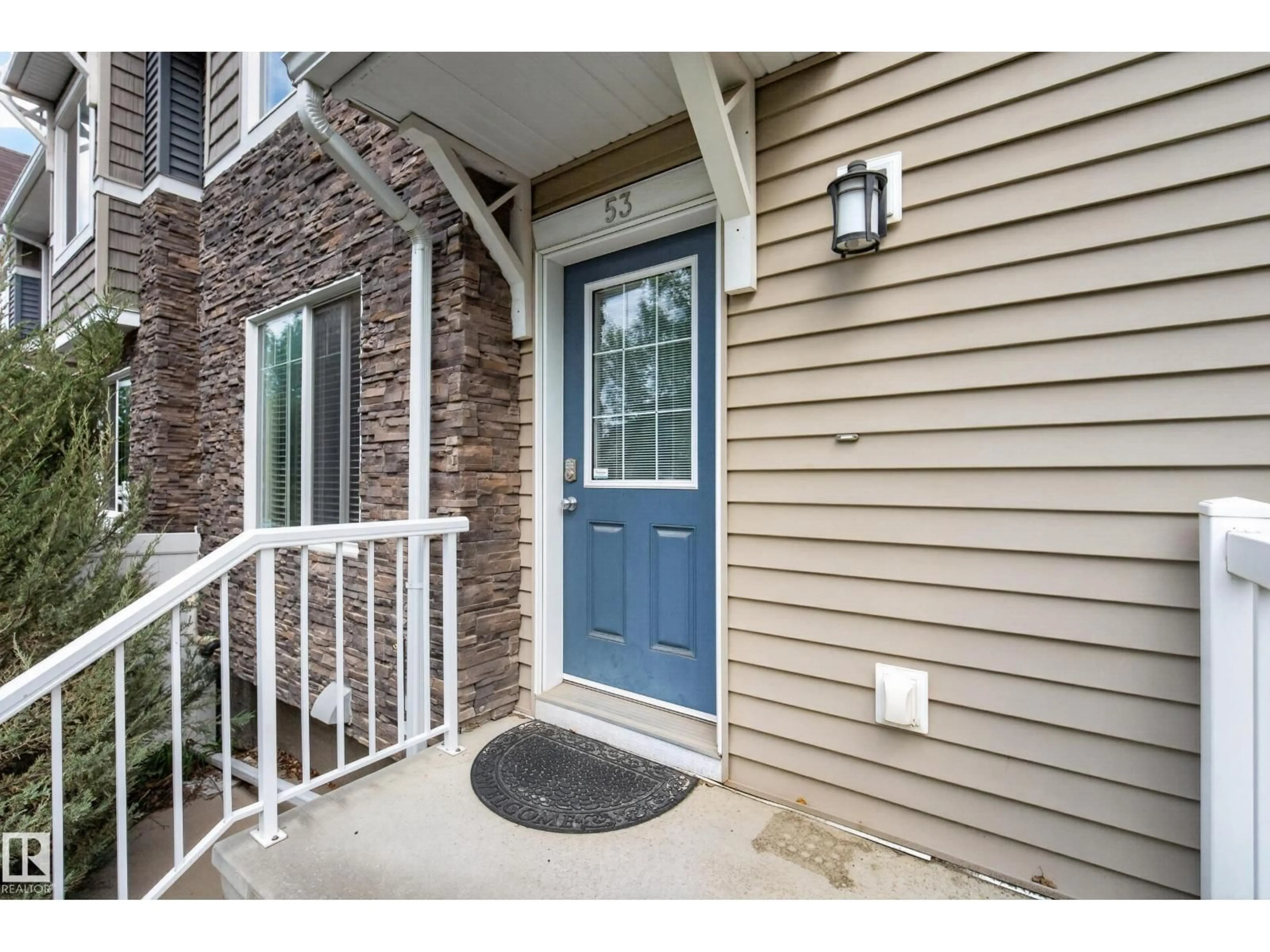 Indoor entryway for 53 - 3625 144 AV, Edmonton Alberta T5Y0T3