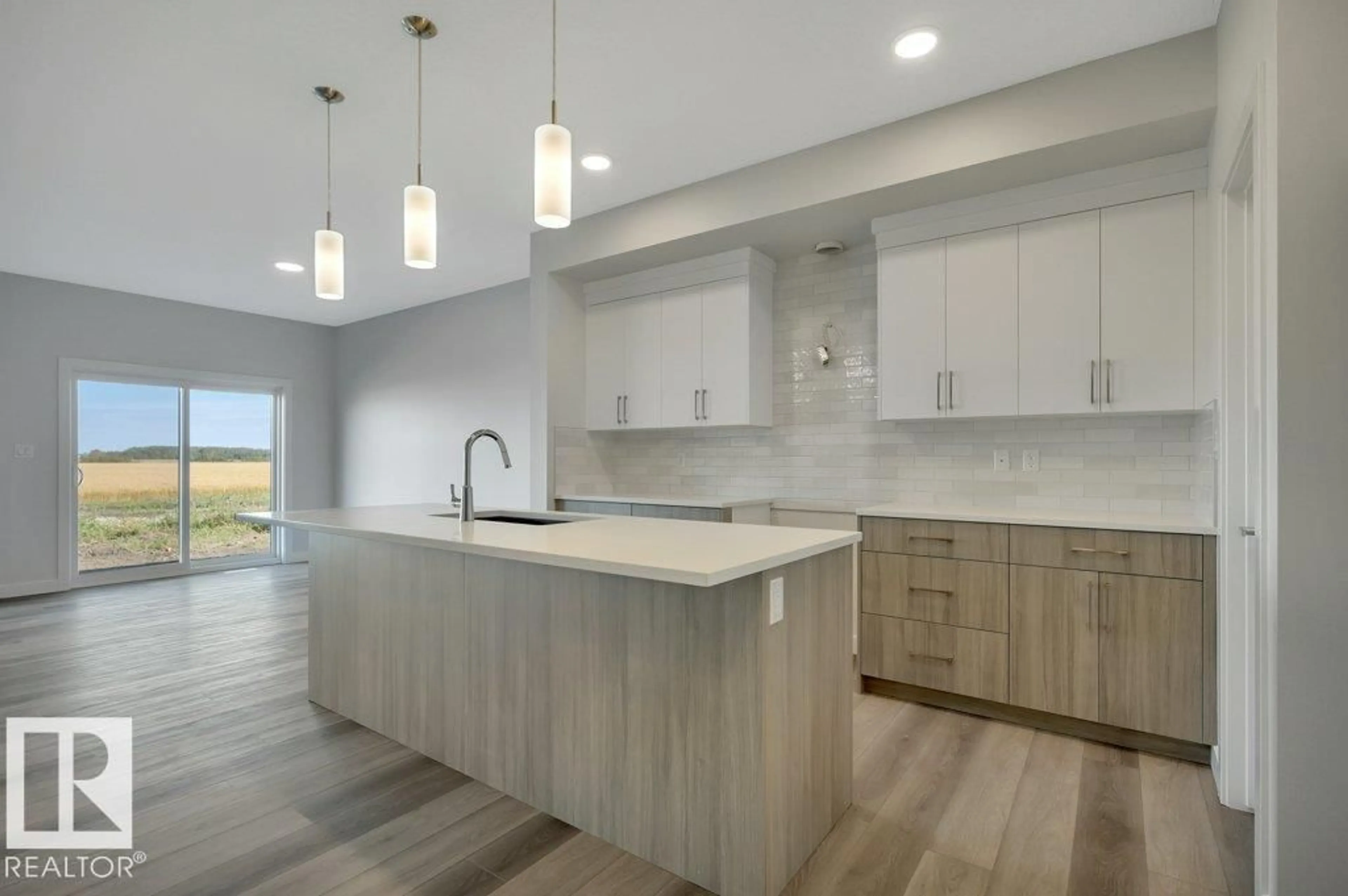 Open concept kitchen, unknown for 788 BANK DR, Leduc Alberta T9E1G2