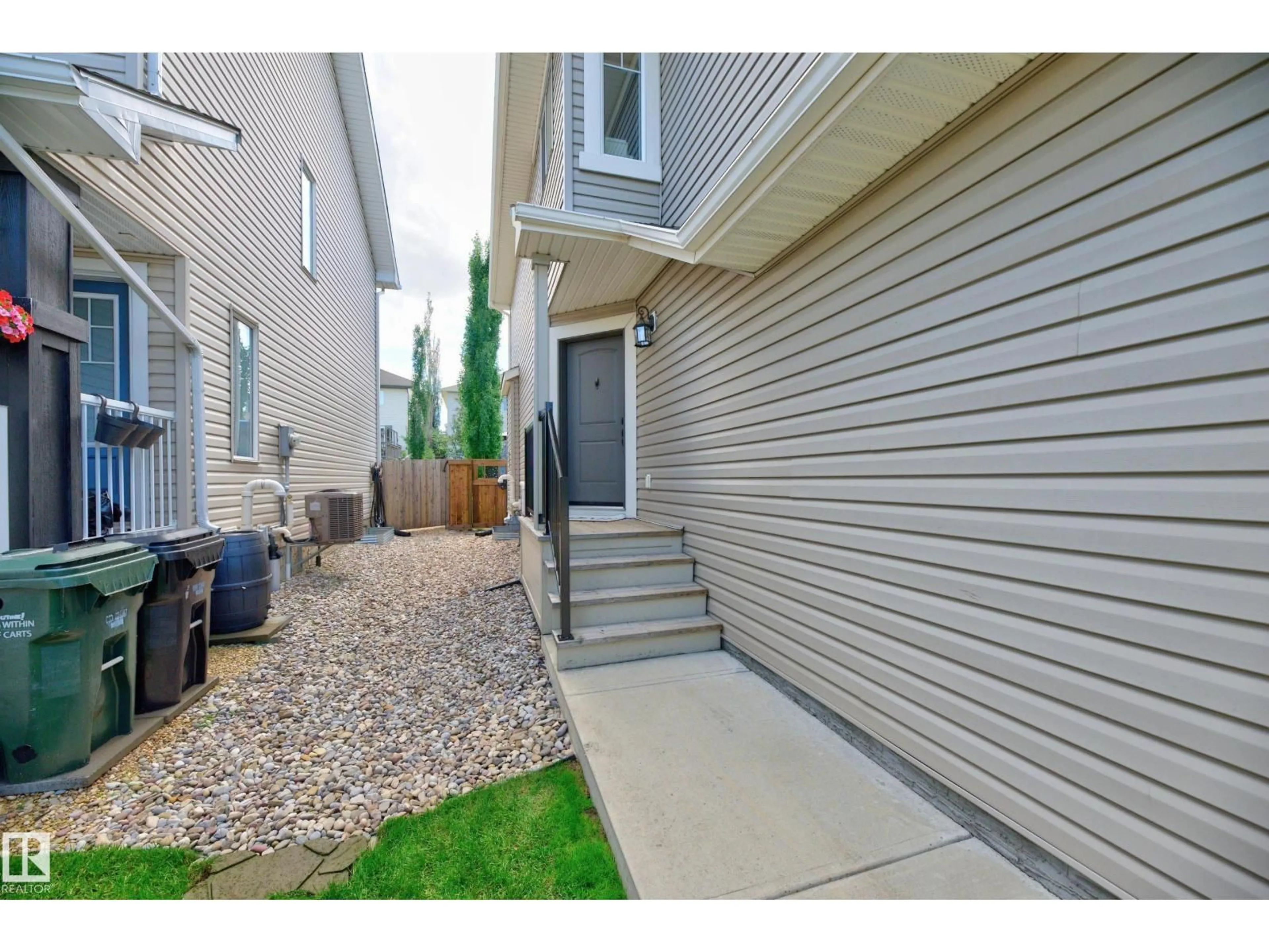 Unknown for 197 SUMMERSTONE LN, Sherwood Park Alberta T8H0K2