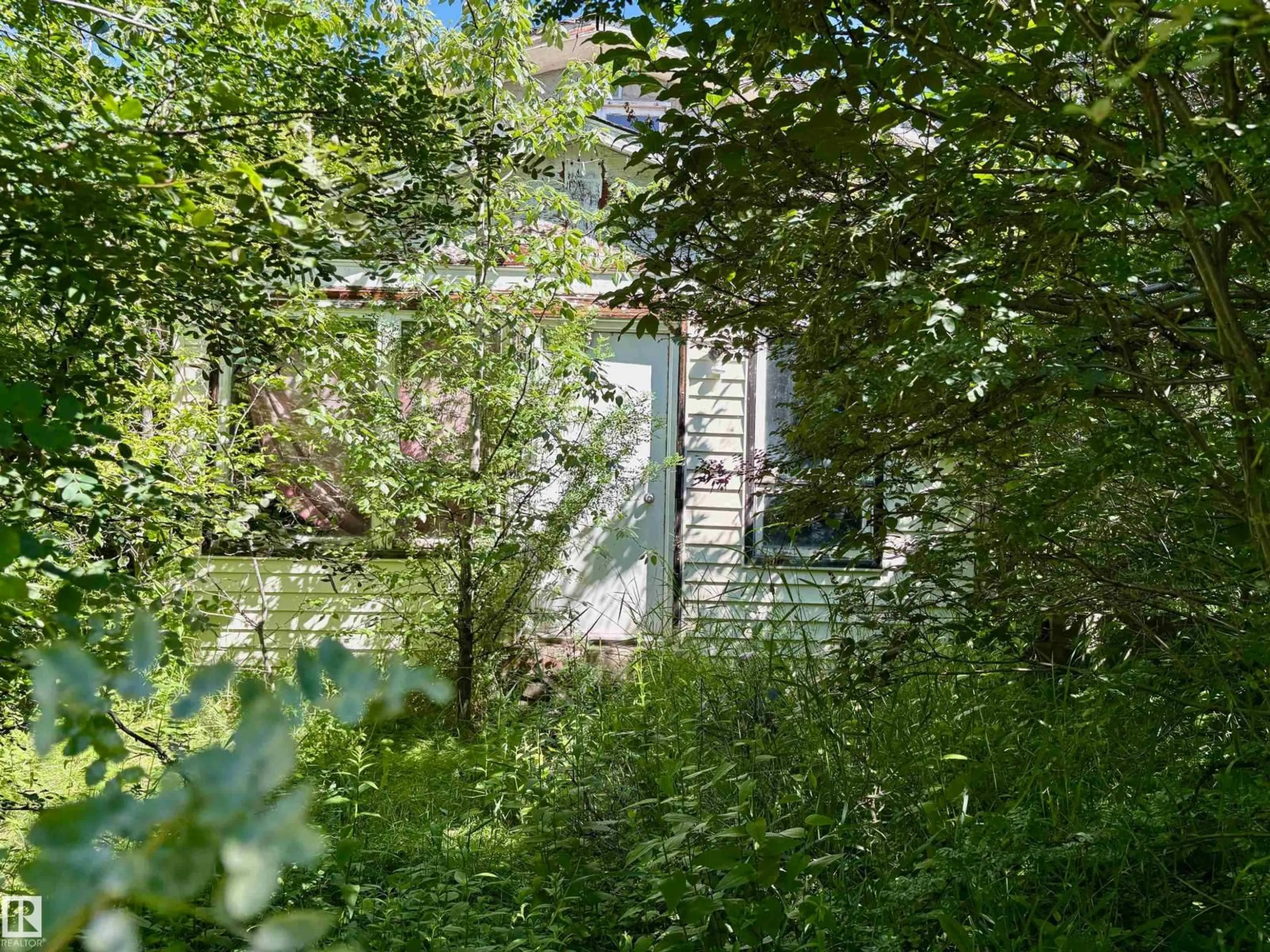 Unknown for 5216 & 5618 50 AV, Therien Alberta T0A1P0