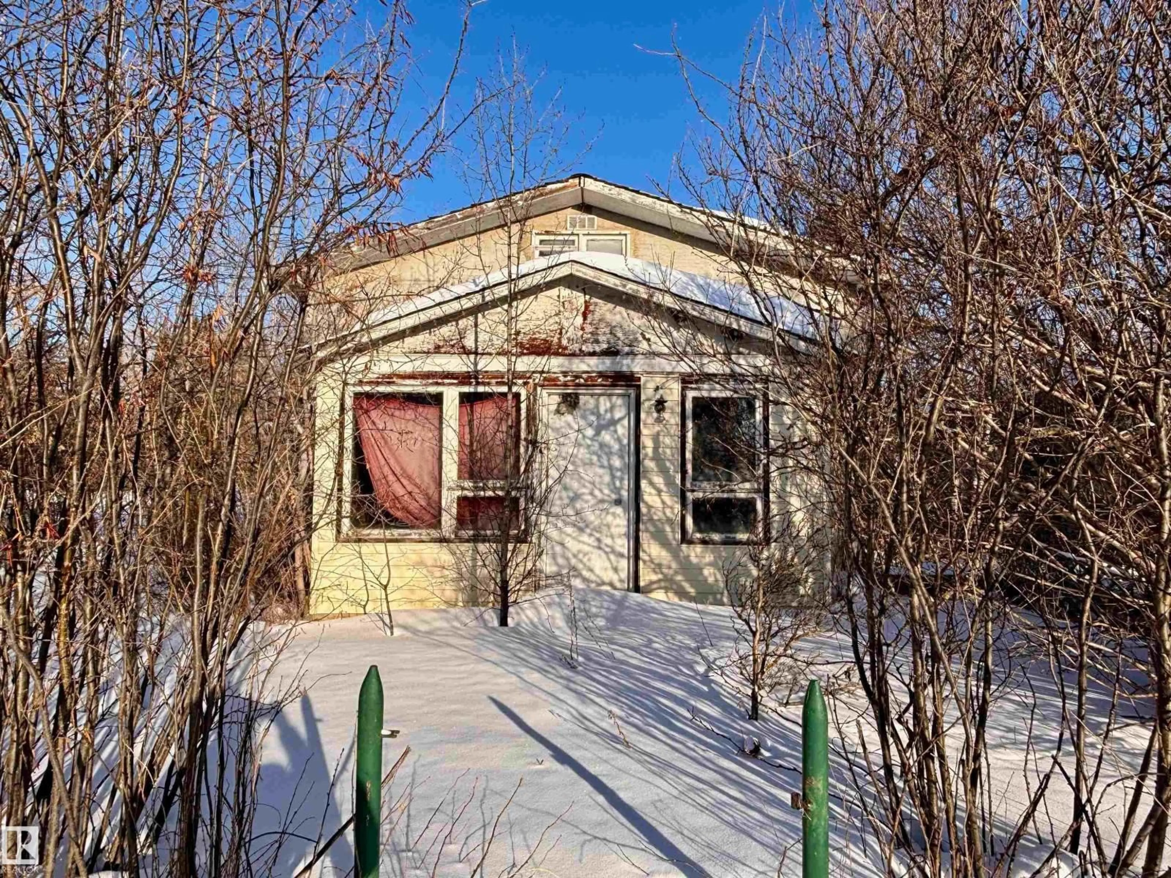 Shed for 5216 & 5618 50 AV, Therien Alberta T0A1P0