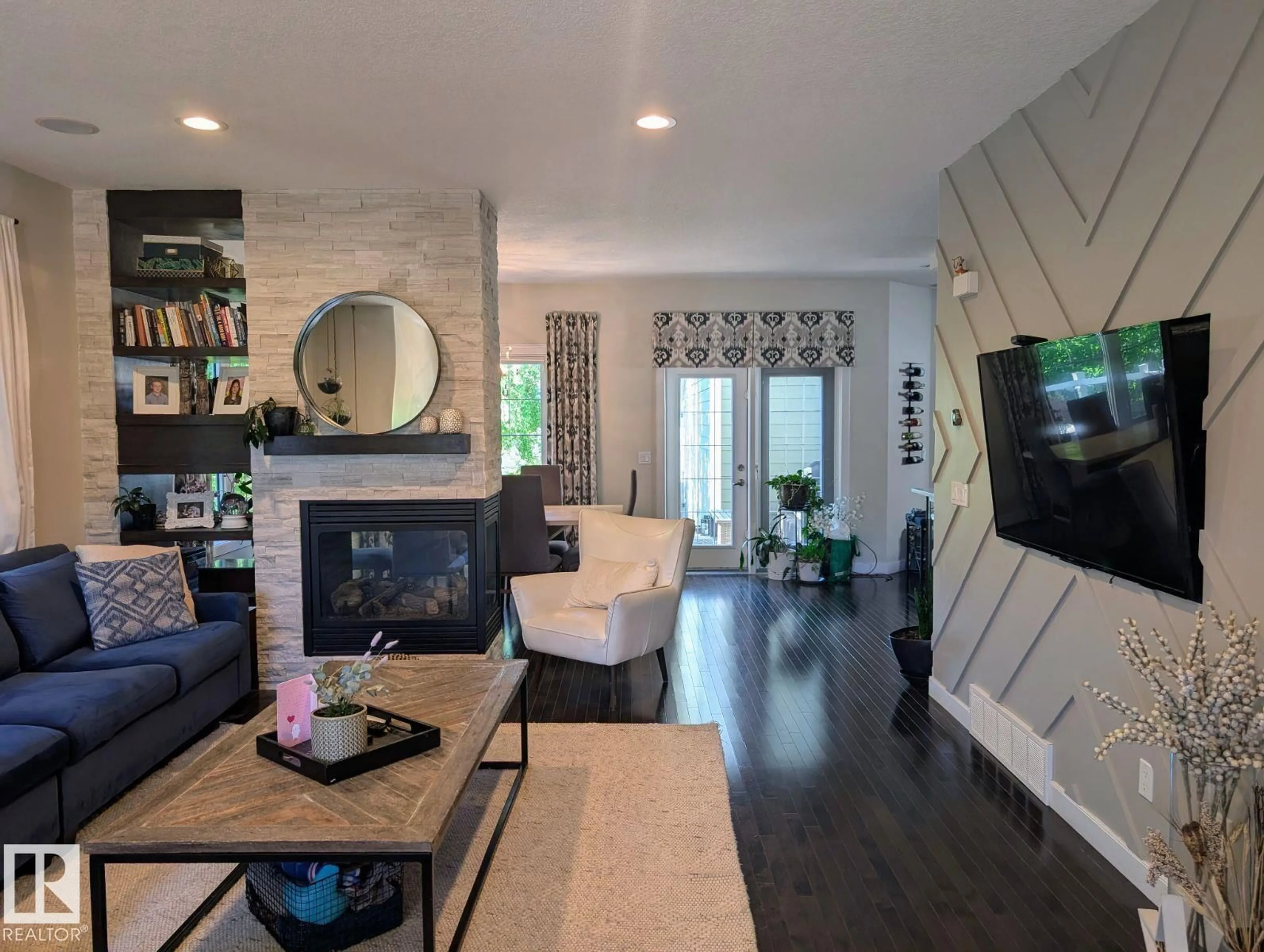 Living room with furniture, unknown for 2327 FREZENBERG AV, Edmonton Alberta T5E4Z1
