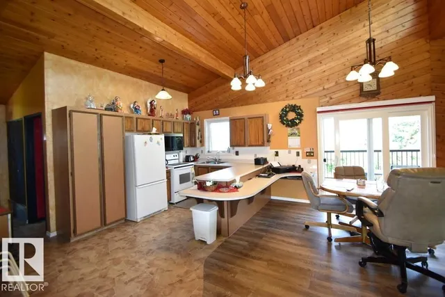 618 CHURCHILL PARK ROAD, Rural Lac La Biche County 5