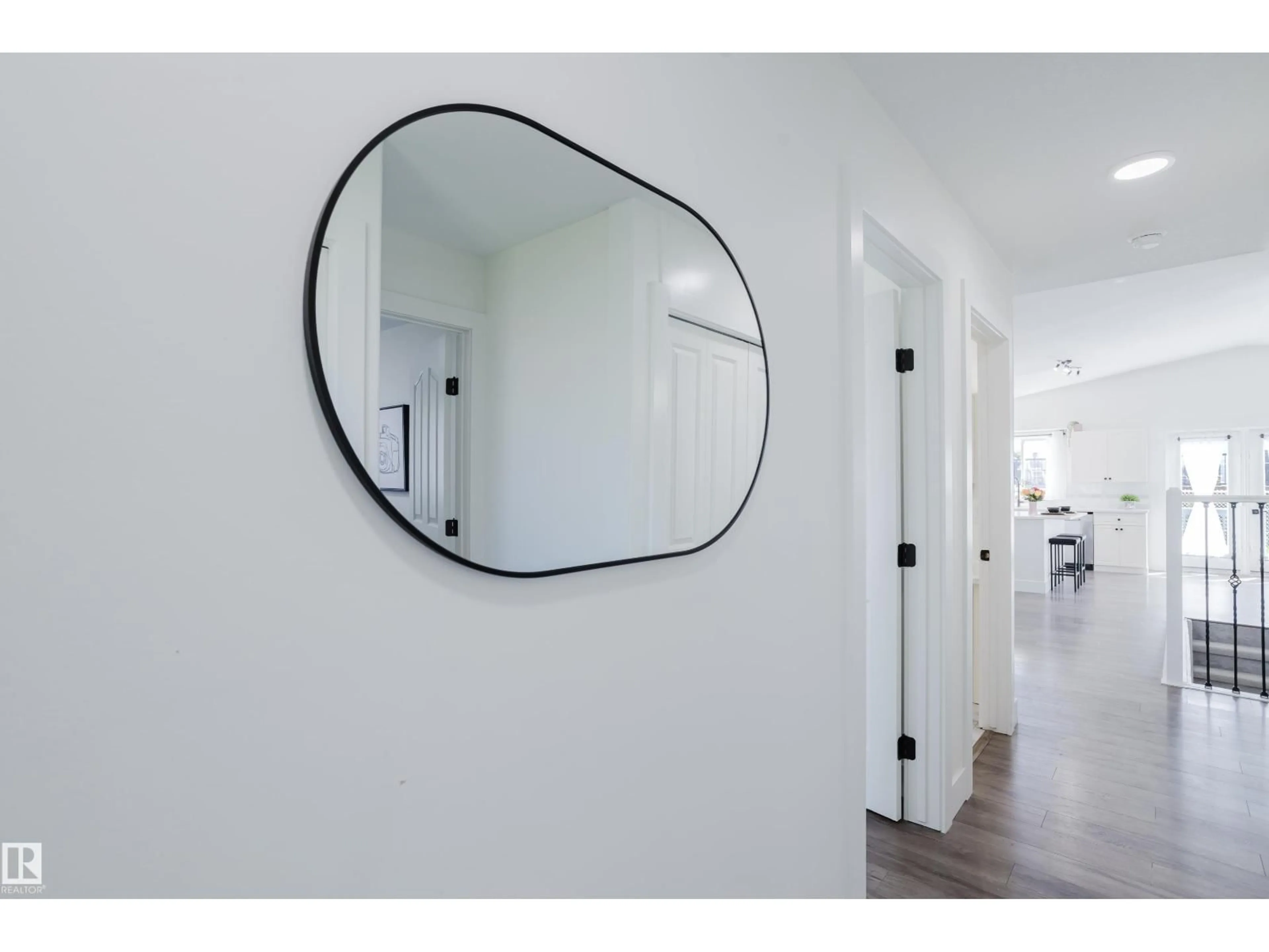 Indoor entryway for 6741 162A AV, Edmonton Alberta T5Z3C6