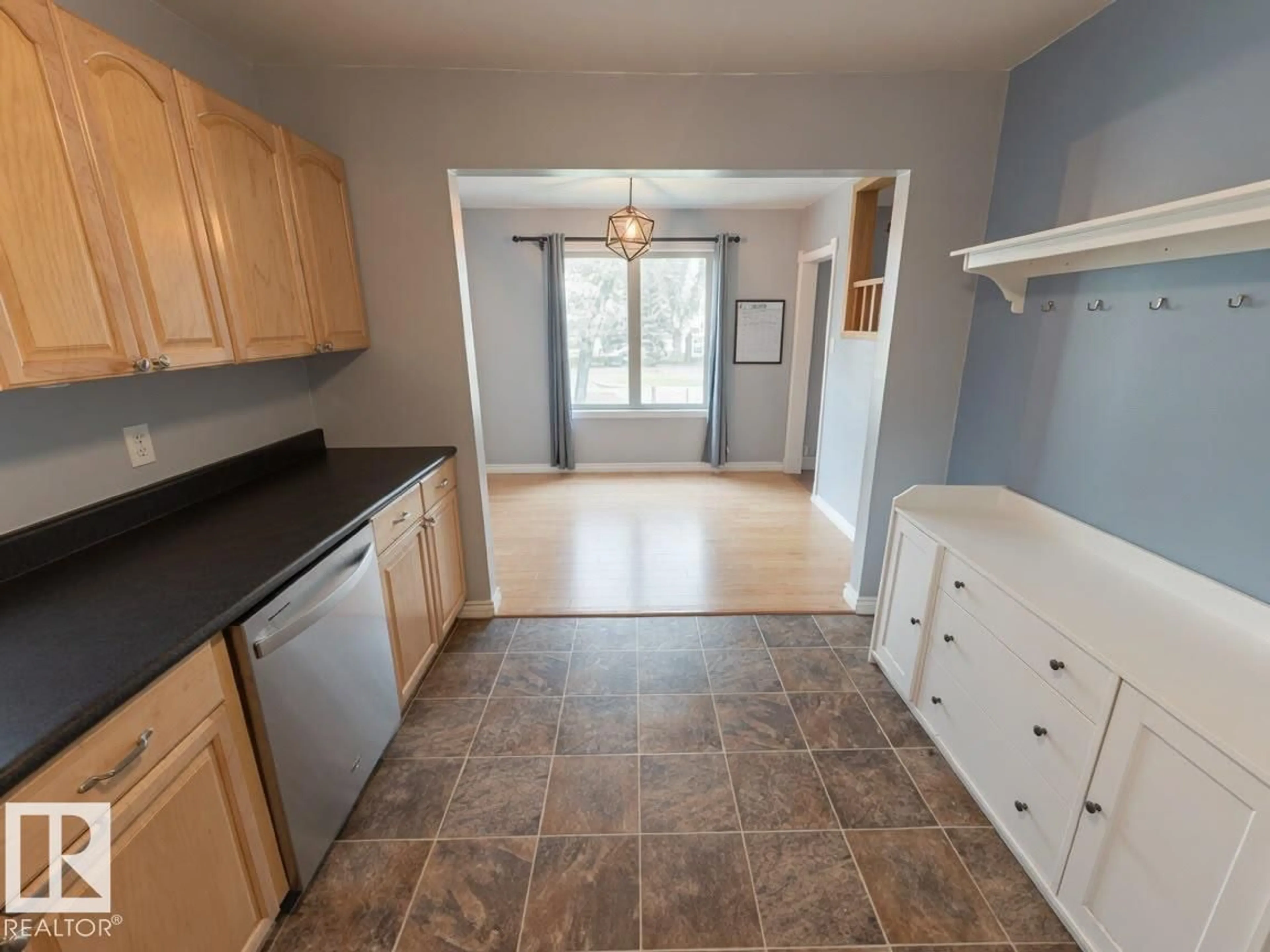 Standard kitchen, ceramic/tile floor for NW - 12732 120 ST, Edmonton Alberta T5E5N5