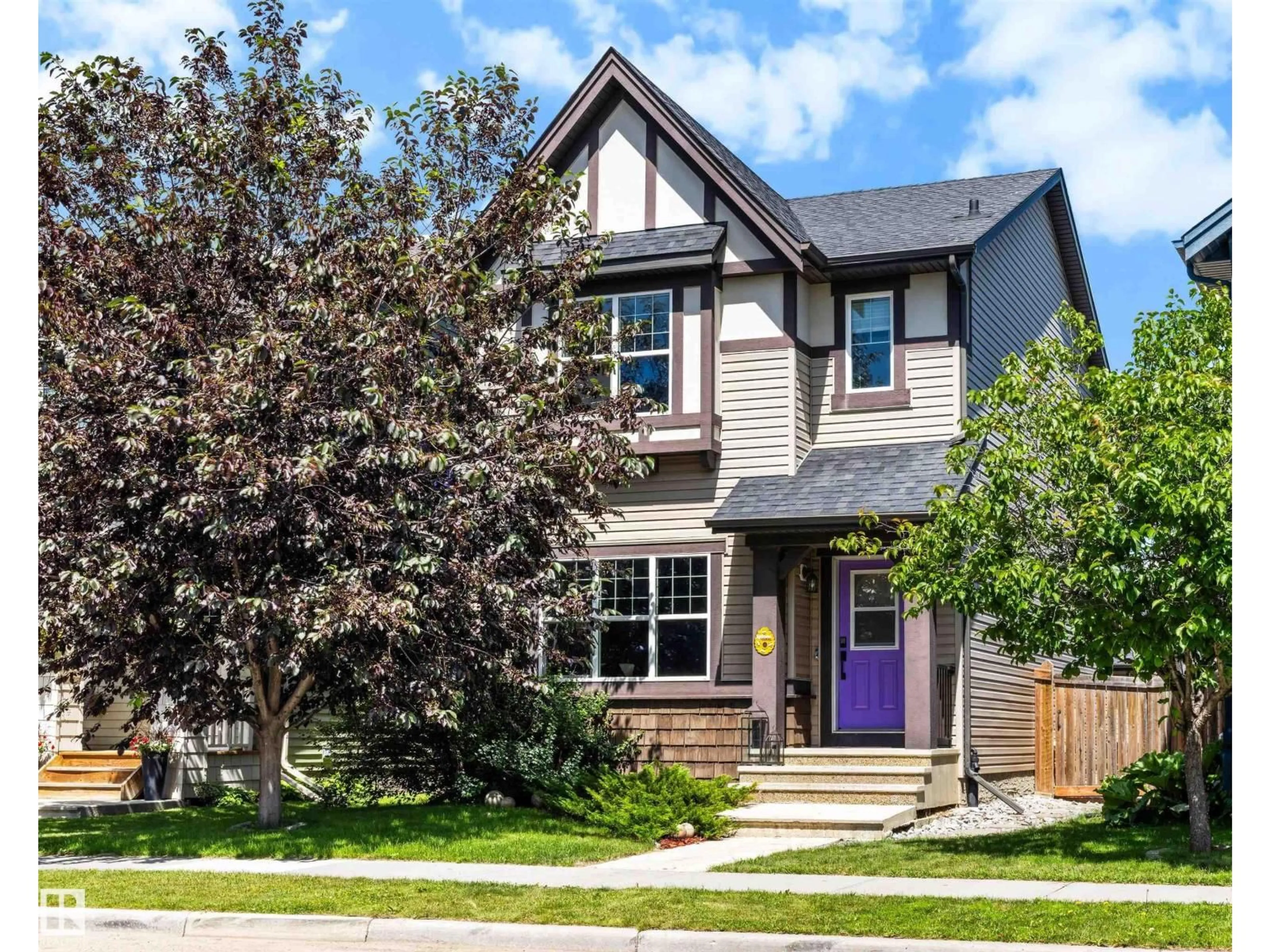 Unknown for 1522 CHAPMAN WY, Edmonton Alberta T6W0Y9