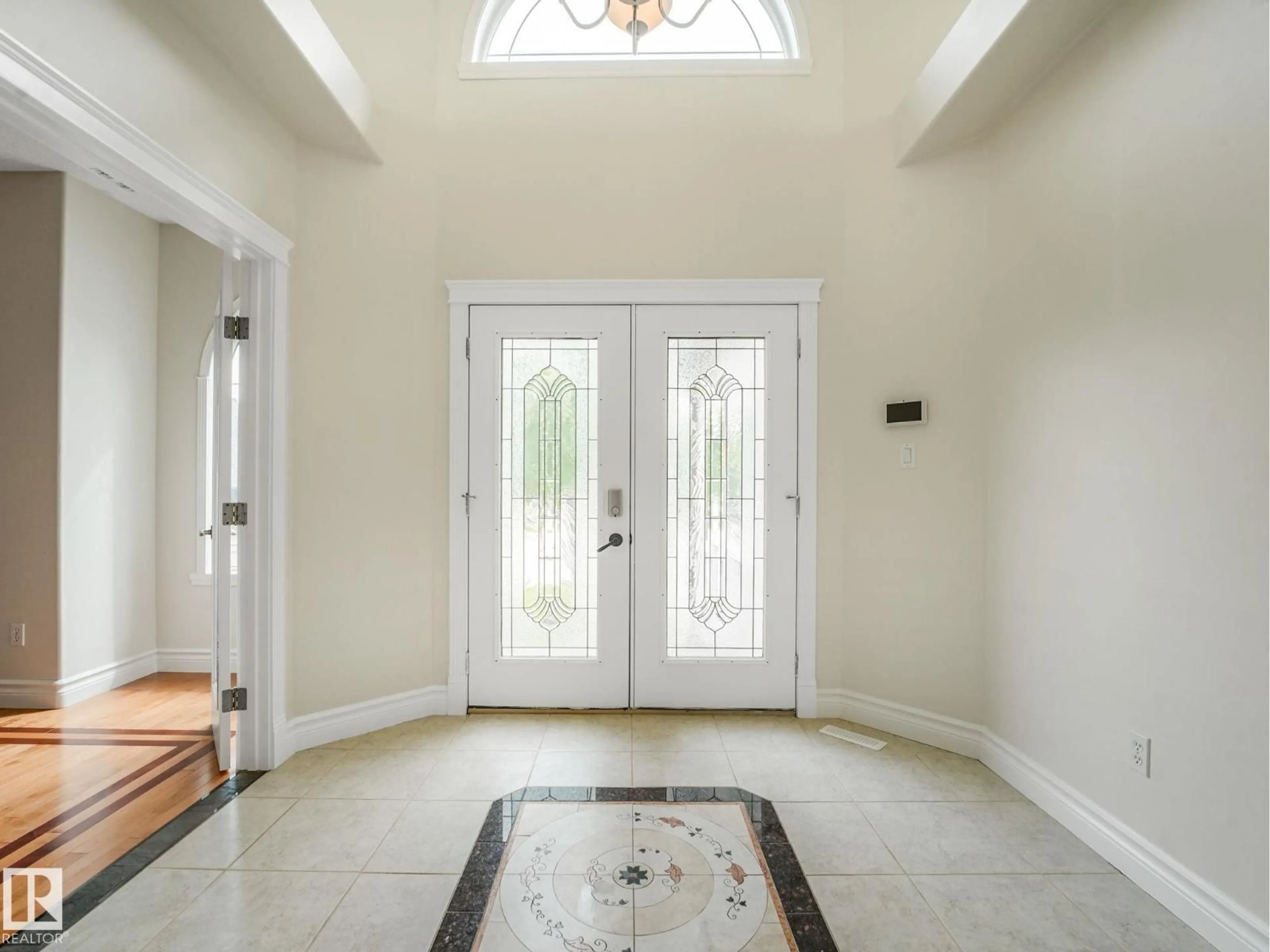 Indoor entryway for 13412 157 AV, Edmonton Alberta T6V1P6
