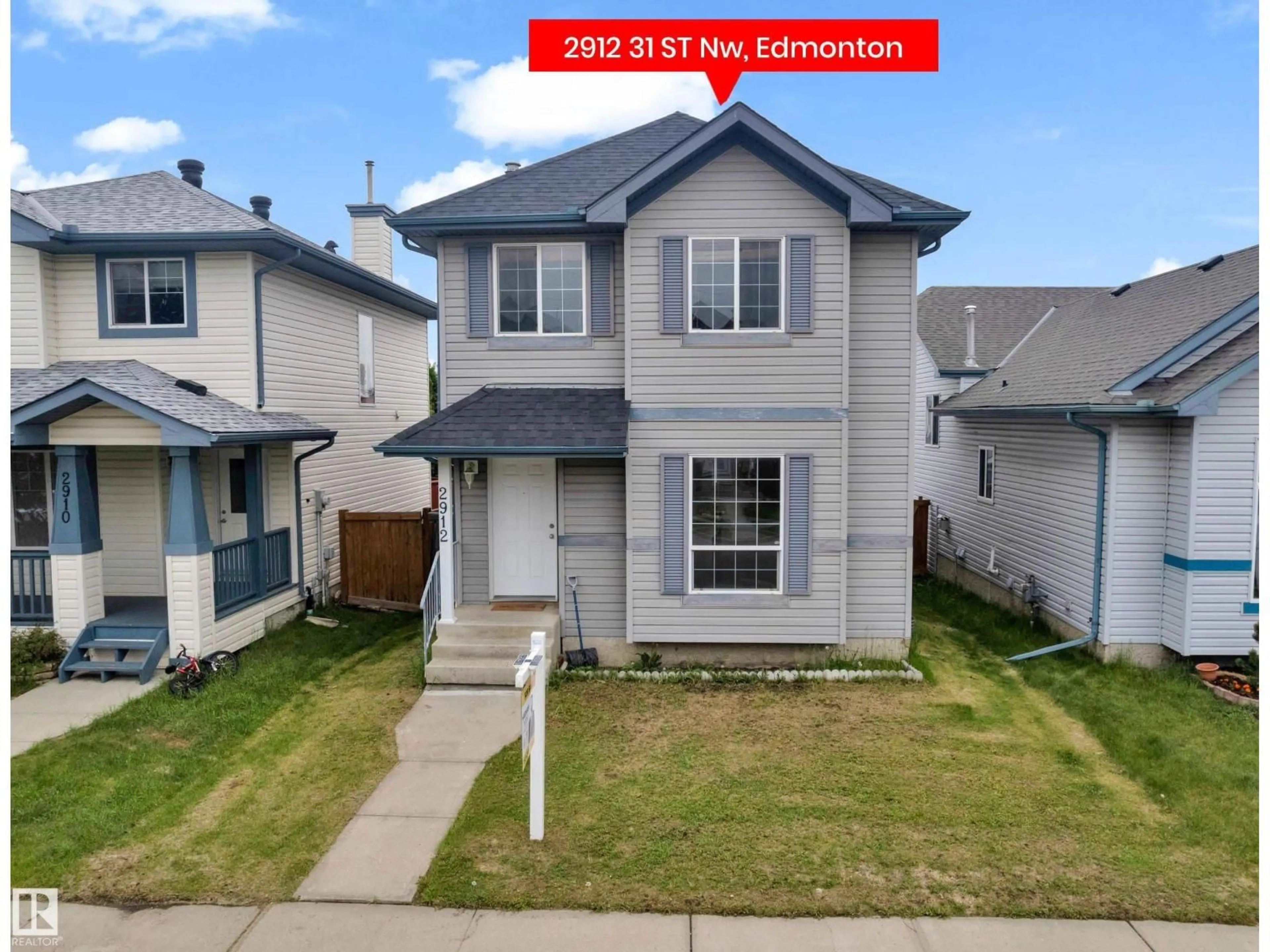 A pic from outside/outdoor area/front of a property/back of a property/a pic from drone, street for 2912 31 STREET, Edmonton Alberta T6T1T9
