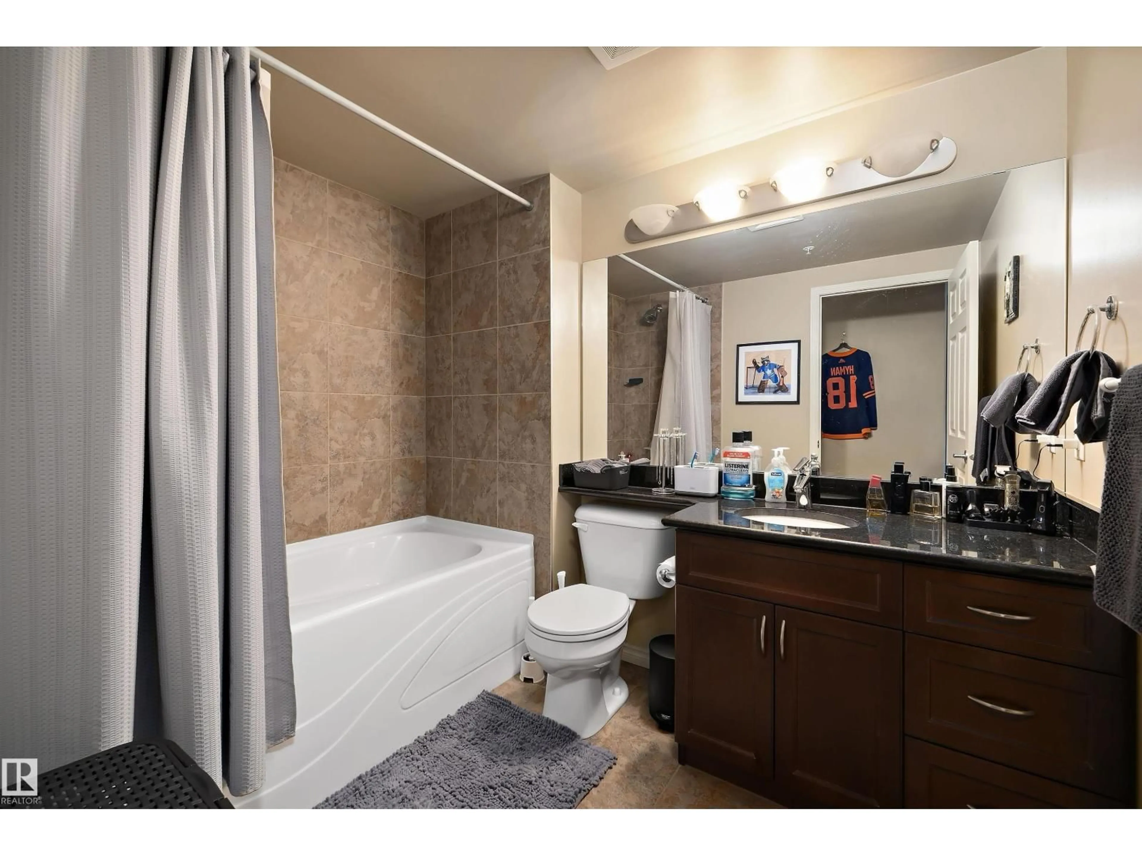 Standard bathroom, ceramic/tile floor for #307 - 10303 111 ST, Edmonton Alberta T5K0C6