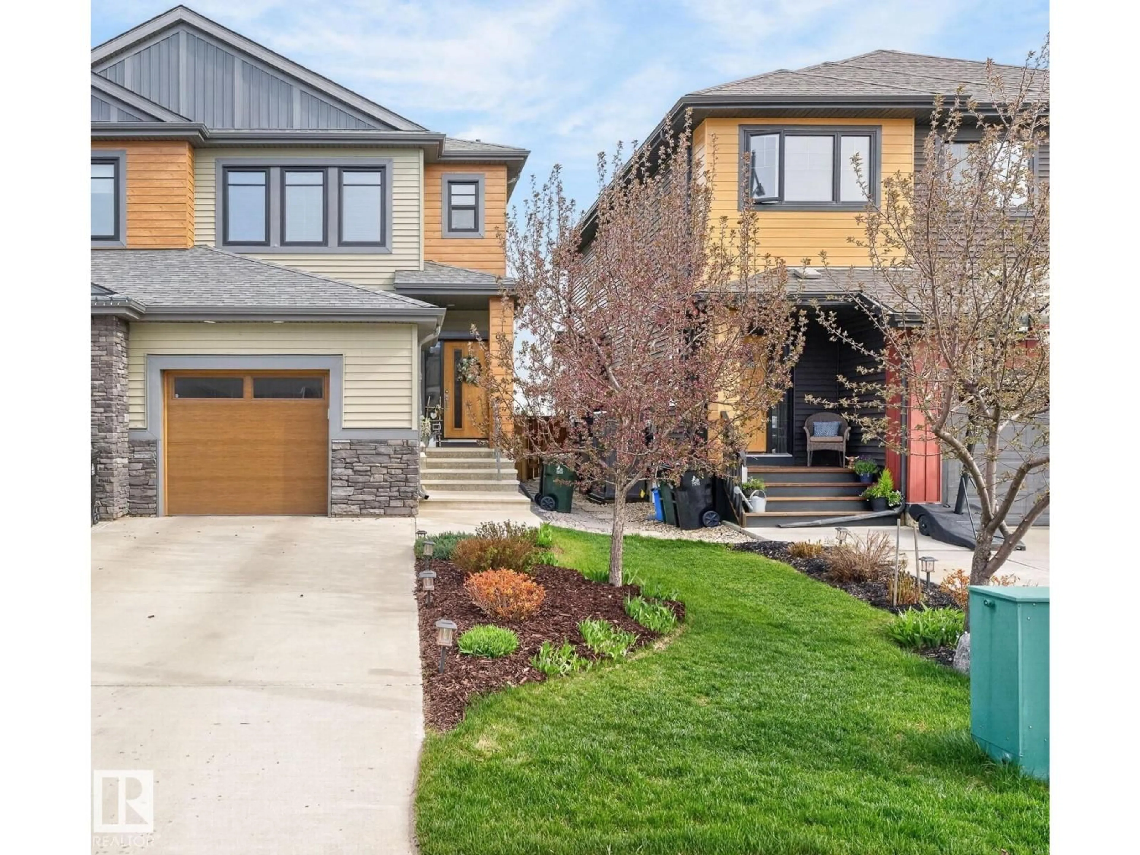 Home with brick exterior material, street for 94 TRIBUTE CM, Spruce Grove Alberta T7X0W6