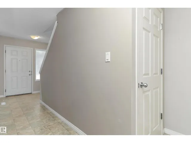 130 - 56 HYNDMAN CR, Edmonton 5