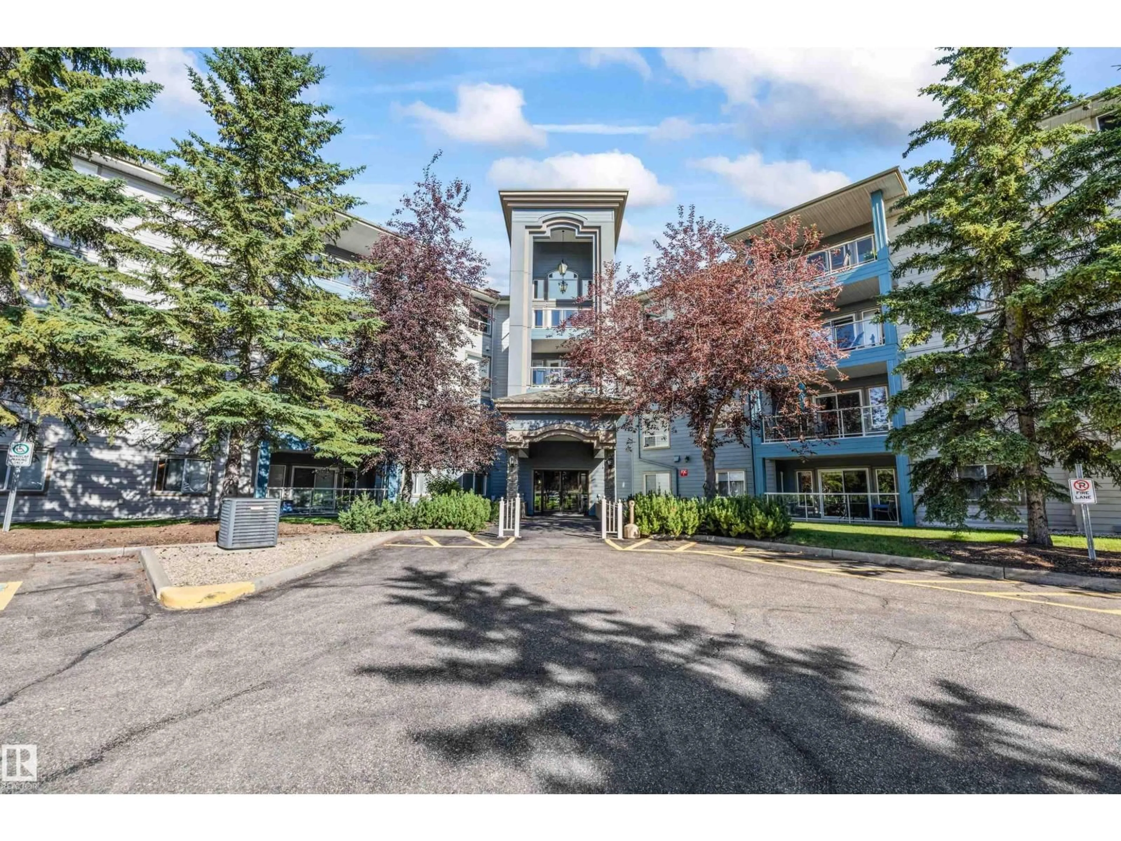 Unknown for 70 - 104 CRYSTAL LN, Sherwood Park Alberta T8H1W6