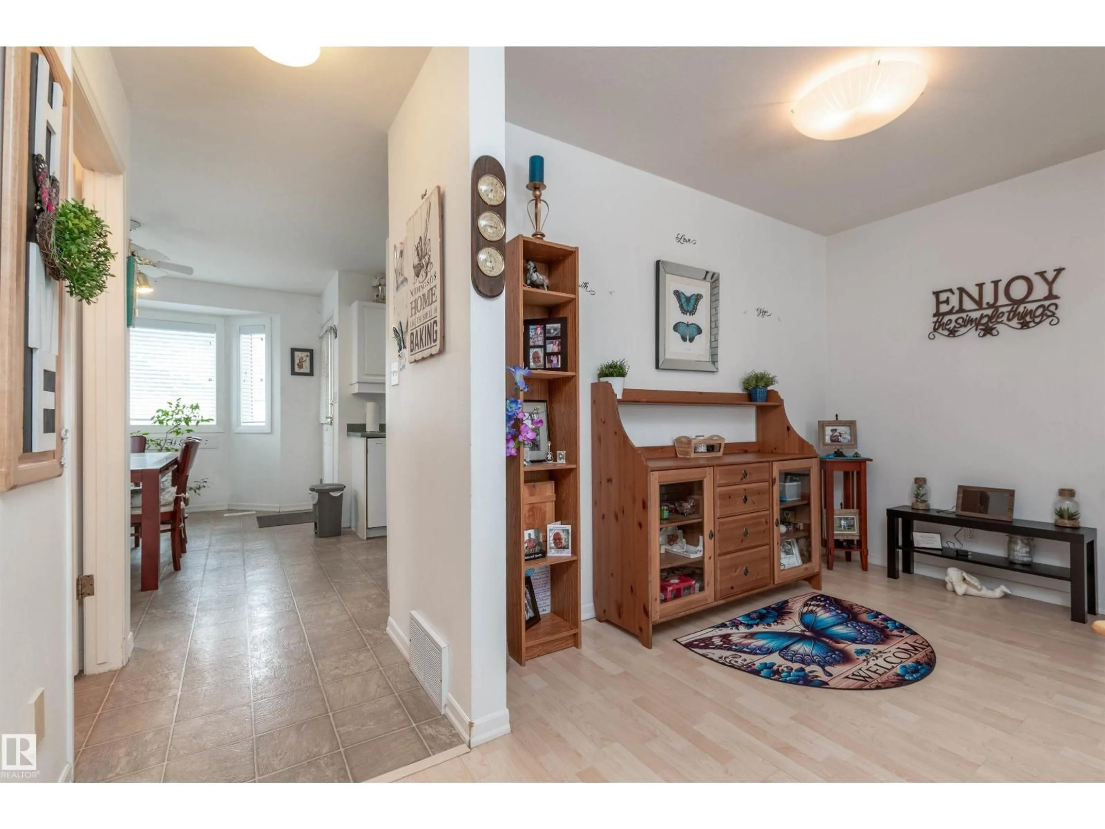 Unknown for 25 - 3645 145 AV NW, Edmonton Alberta T5Y2S3
