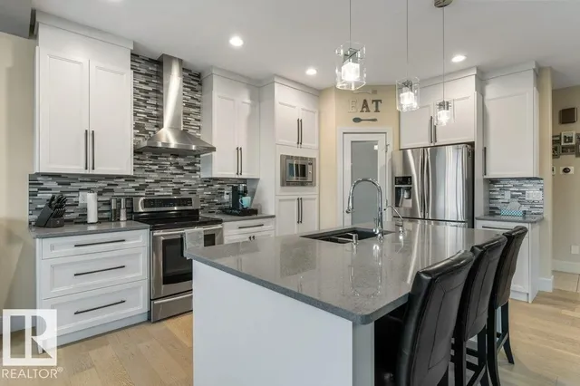 3632 HUMMINGBIRD WY, Edmonton 2