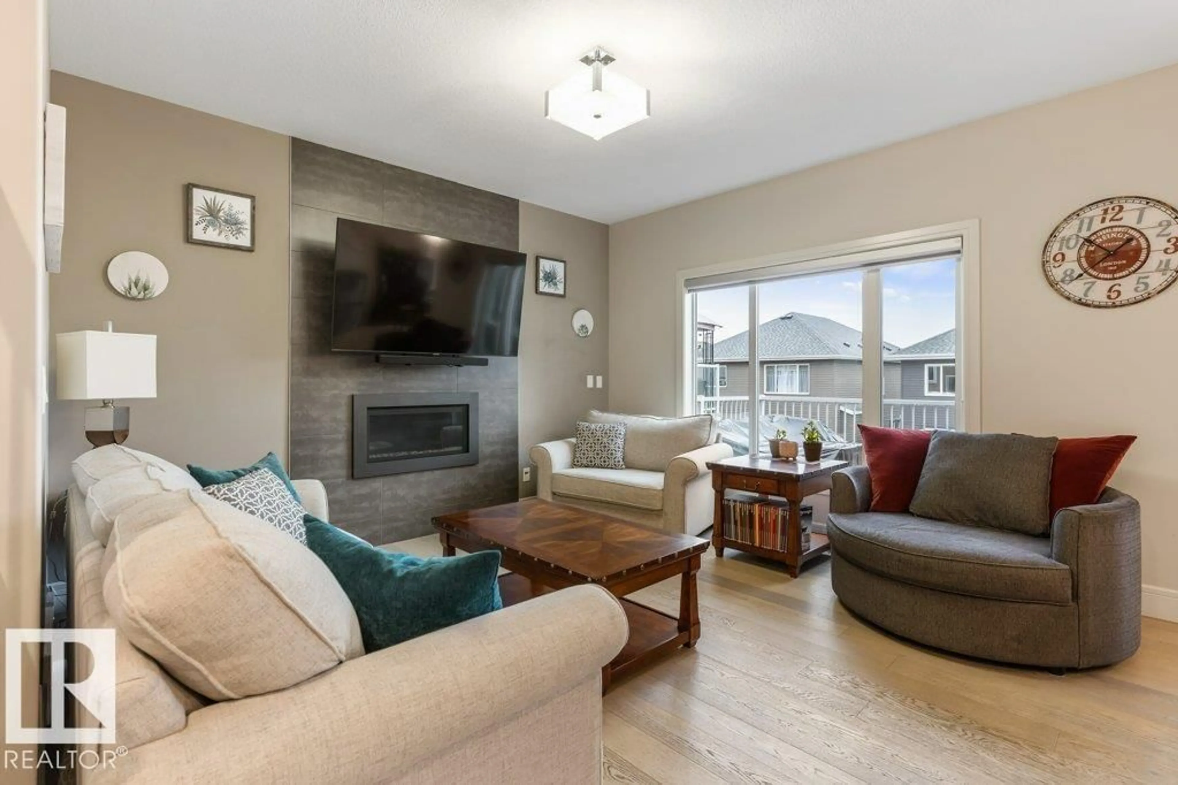 Living room with furniture, unknown for 3632 HUMMINGBIRD WY, Edmonton Alberta T5S0K8