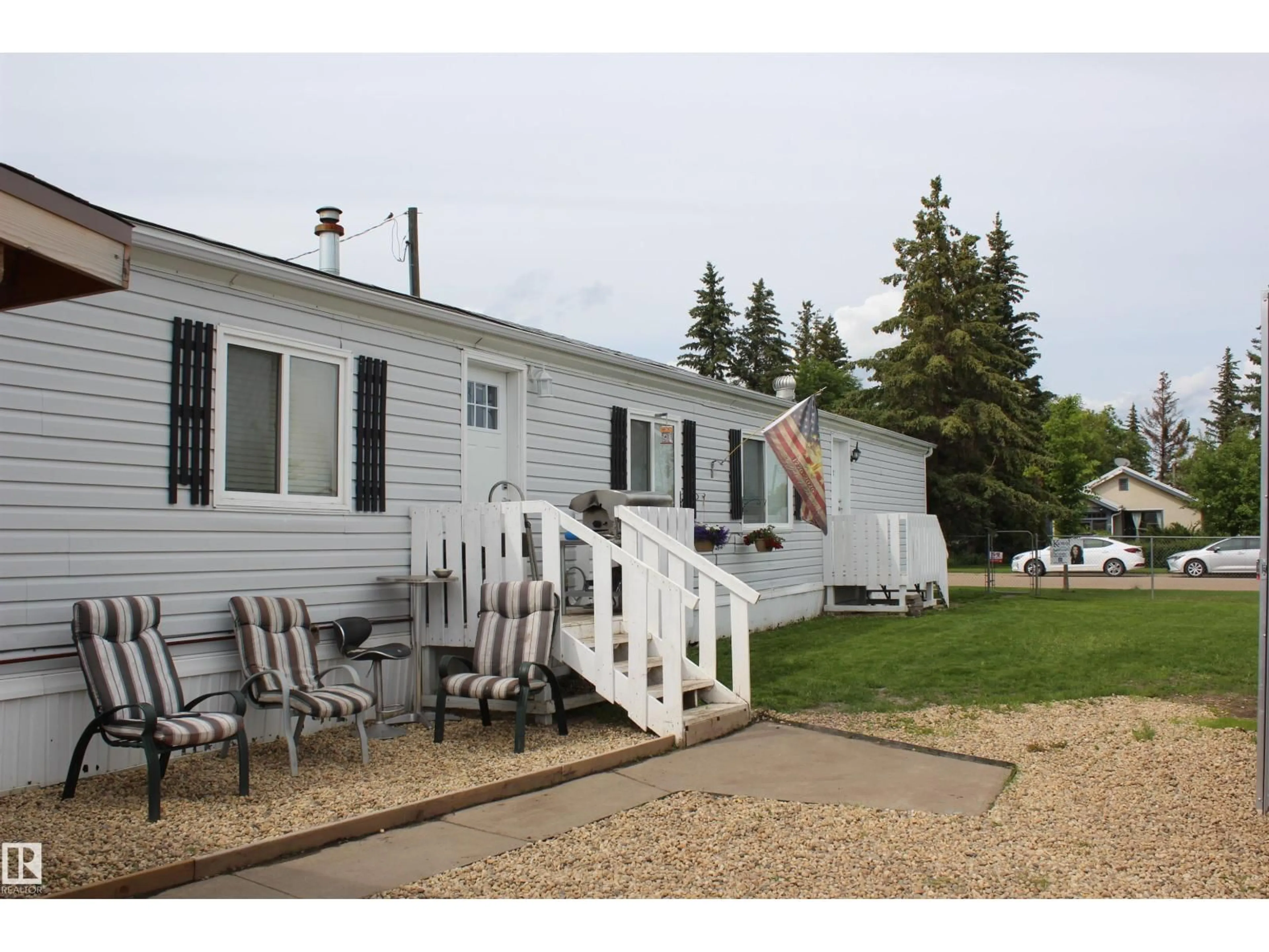 Patio, unknown for 4839 49 AV, Chipman Alberta T0B0W0