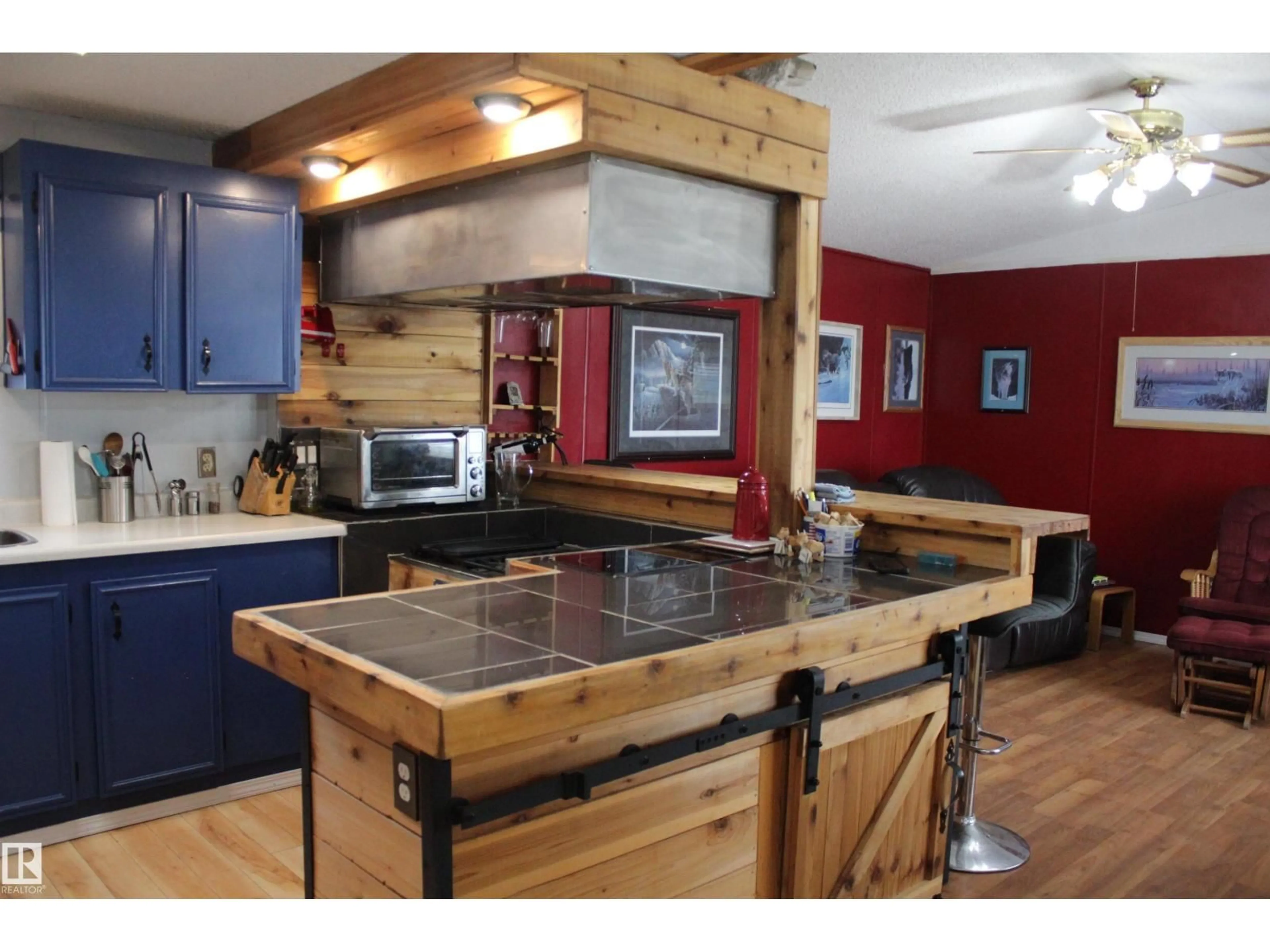 Open concept kitchen, wood/laminate floor for 4839 49 AV, Chipman Alberta T0B0W0