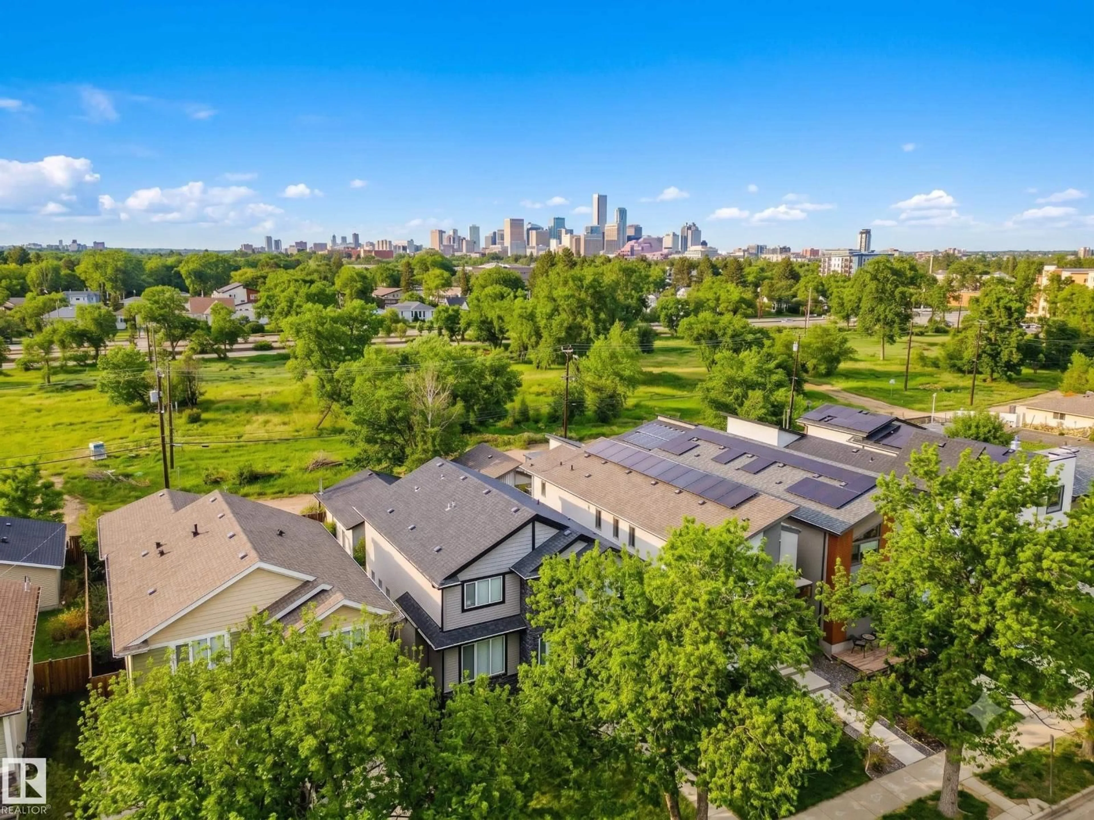A pic from outside/outdoor area/front of a property/back of a property/a pic from drone, city buildings view from balcony for 9330 83 ST, Edmonton Alberta T6C2Z7