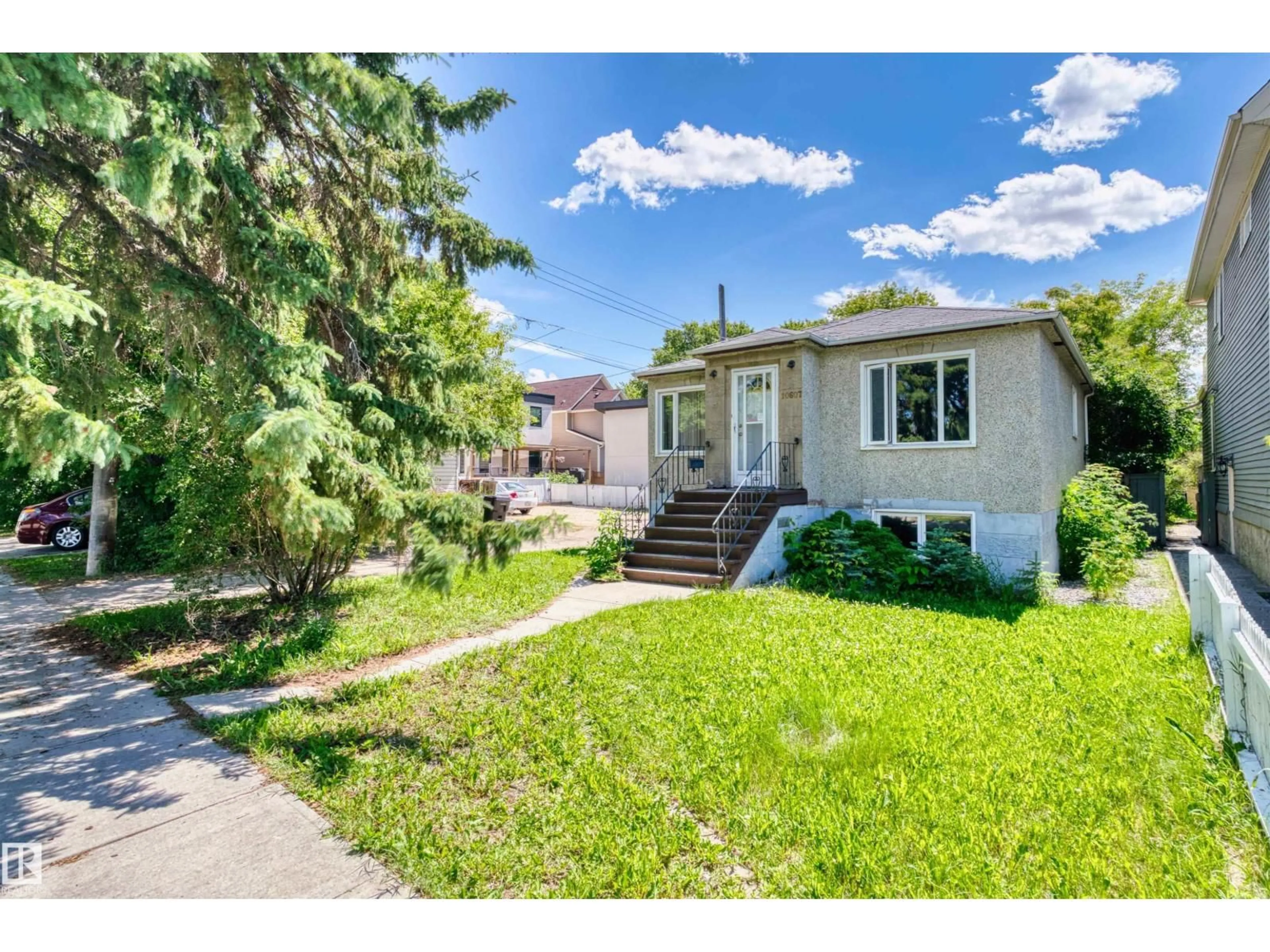 Unknown for NW - 10607 73 AVE, Edmonton Alberta T6E1C3
