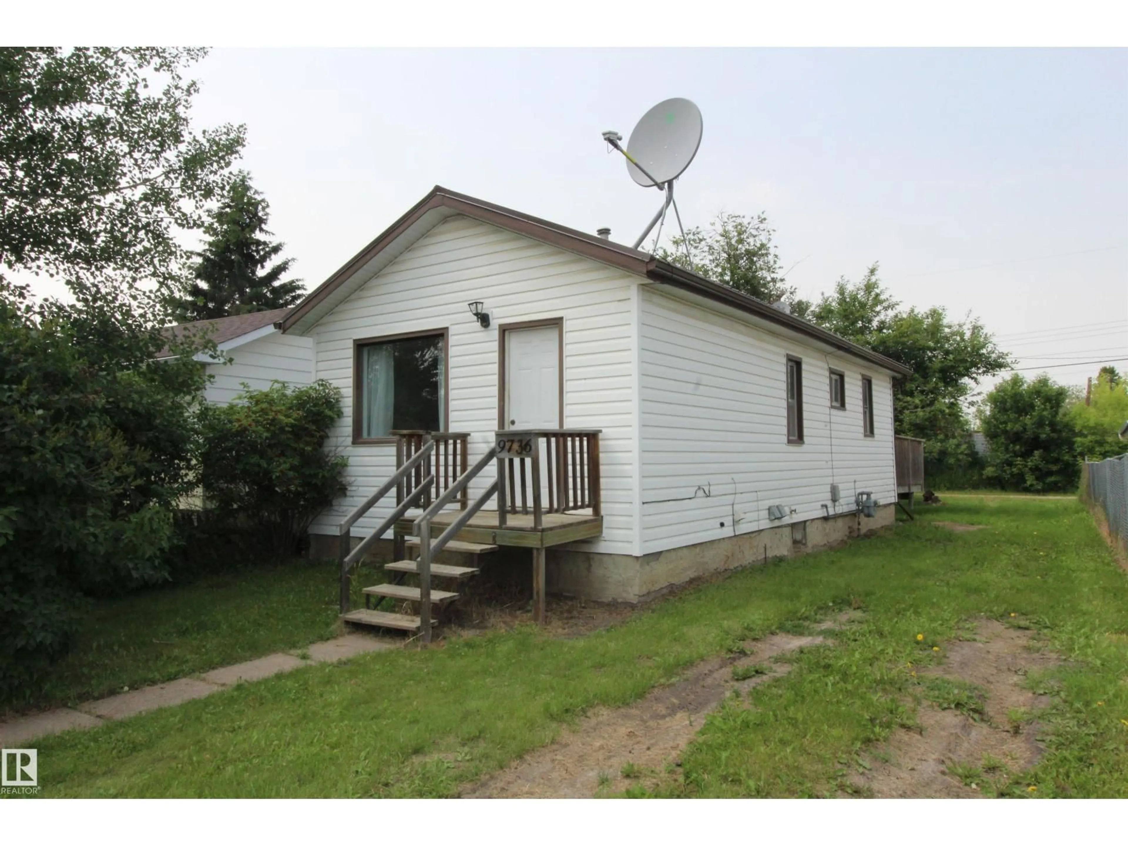 Shed for 9736 107 ST, Westlock Alberta T7P1R5