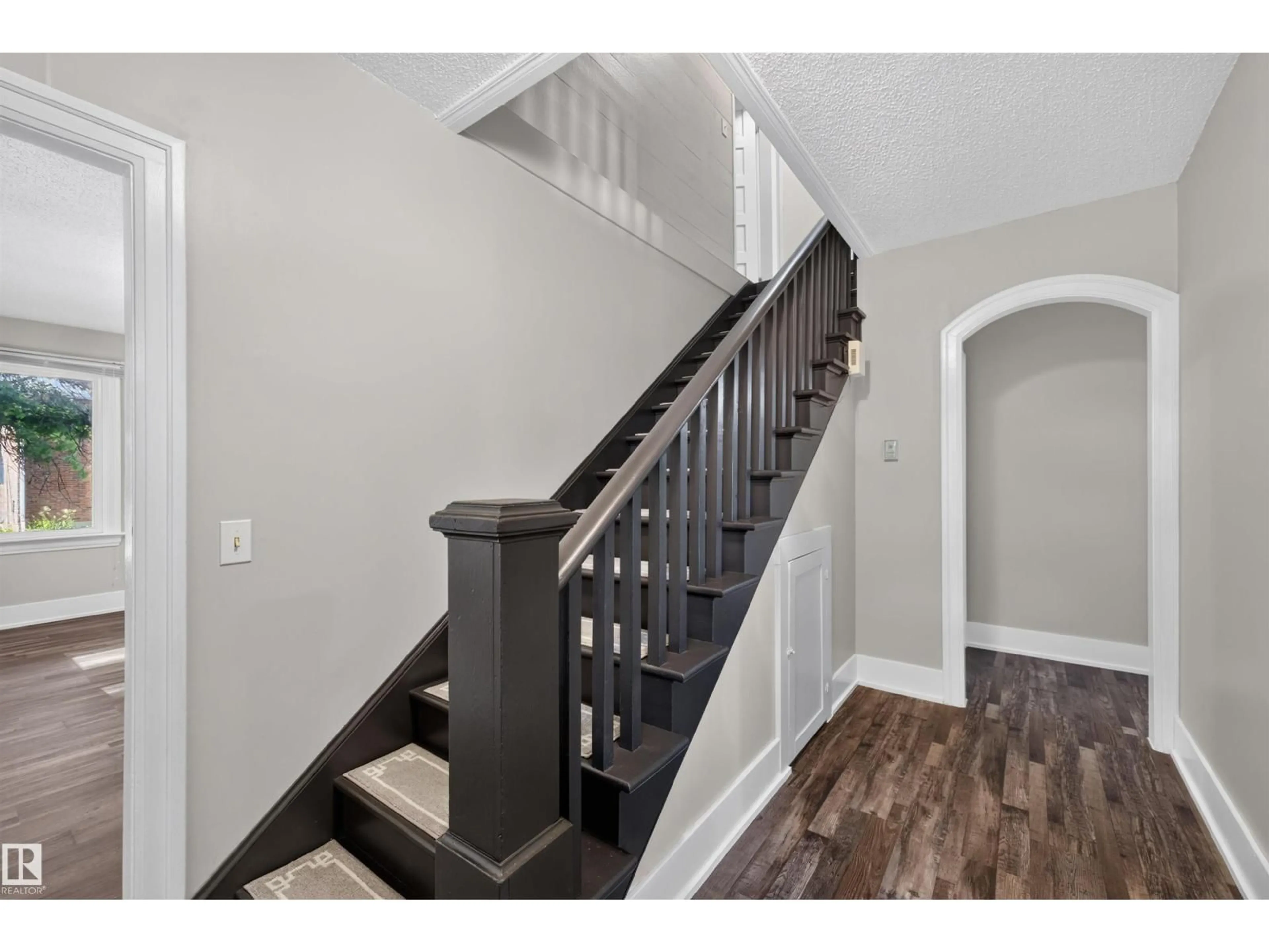 Stairs for 4904 49 ST, Vimy Alberta T0G2J0