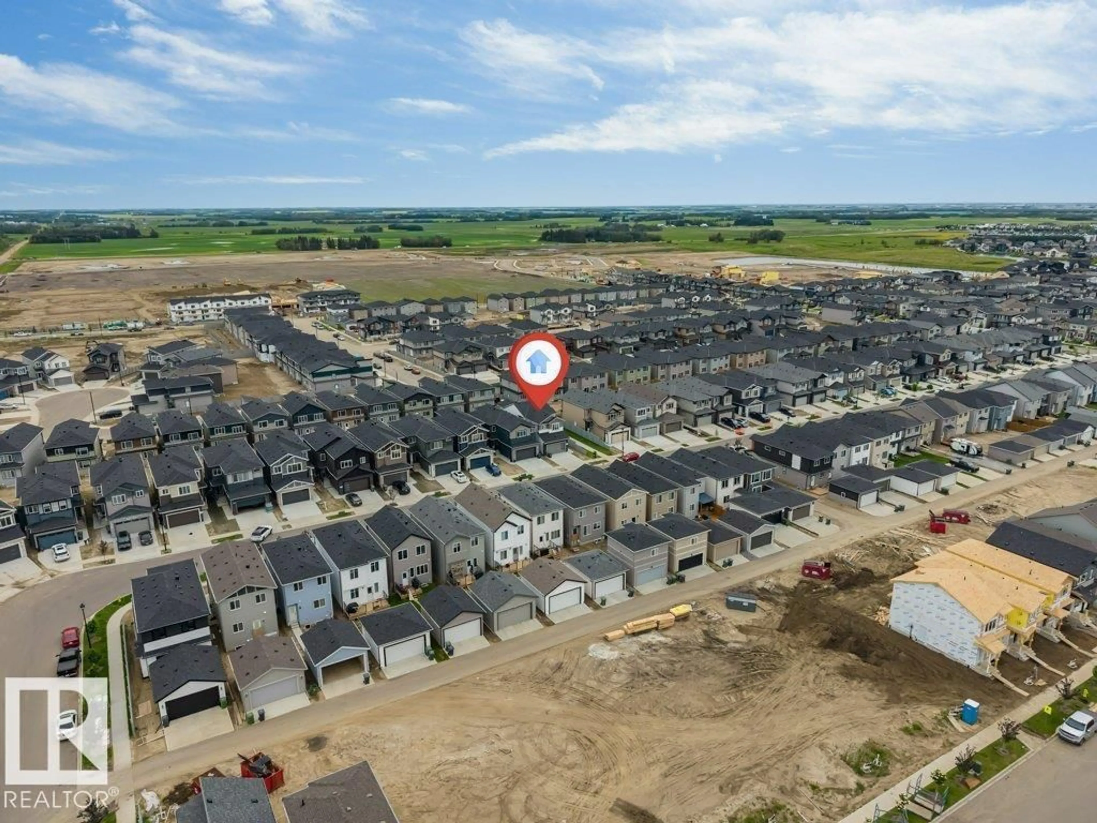 A pic from outside/outdoor area/front of a property/back of a property/a pic from drone, street for 3525 42 AVE, Beaumont Alberta T4X3G4