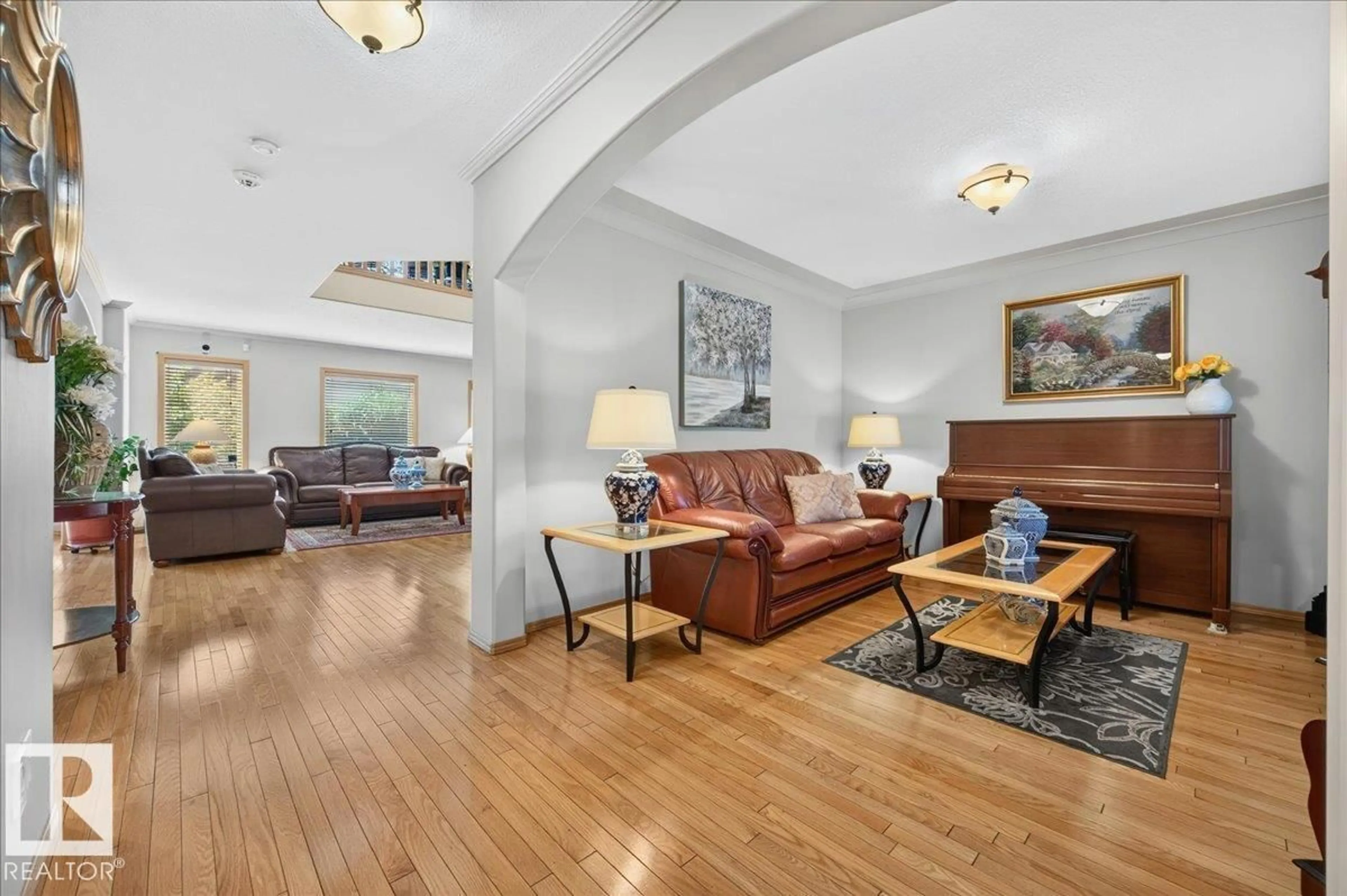 Living room with furniture, unknown for NW - 19043 49 AV, Edmonton Alberta T6M2T9