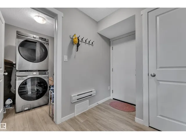 82 1816 RUTHERFORD RD, Edmonton 4