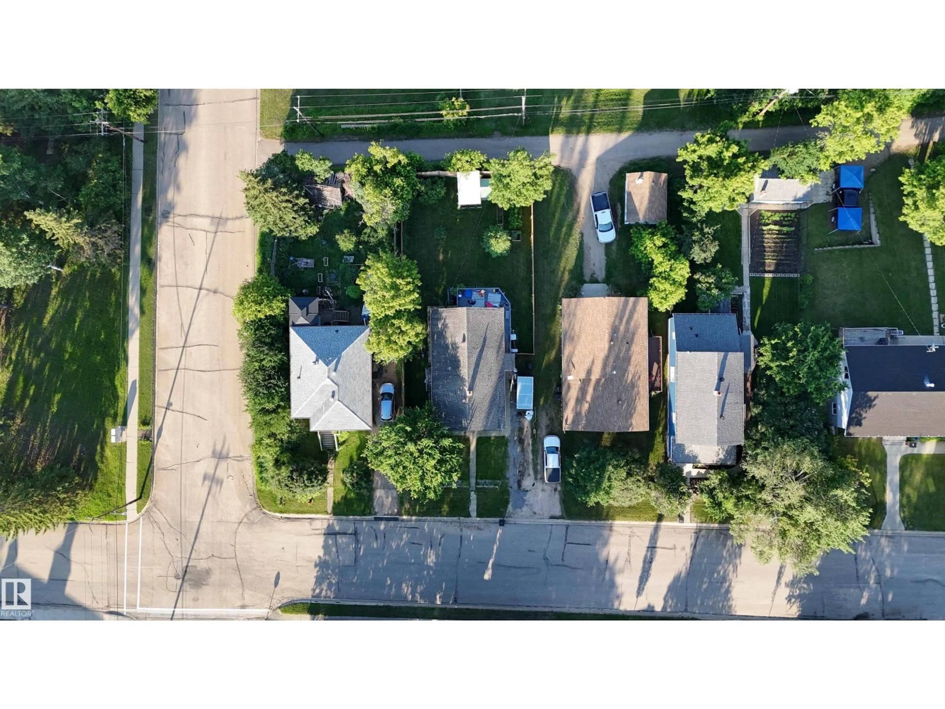 A pic from outside/outdoor area/front of a property/back of a property/a pic from drone, street for 4818 52 ST, Athabasca Town Alberta T9S1K8