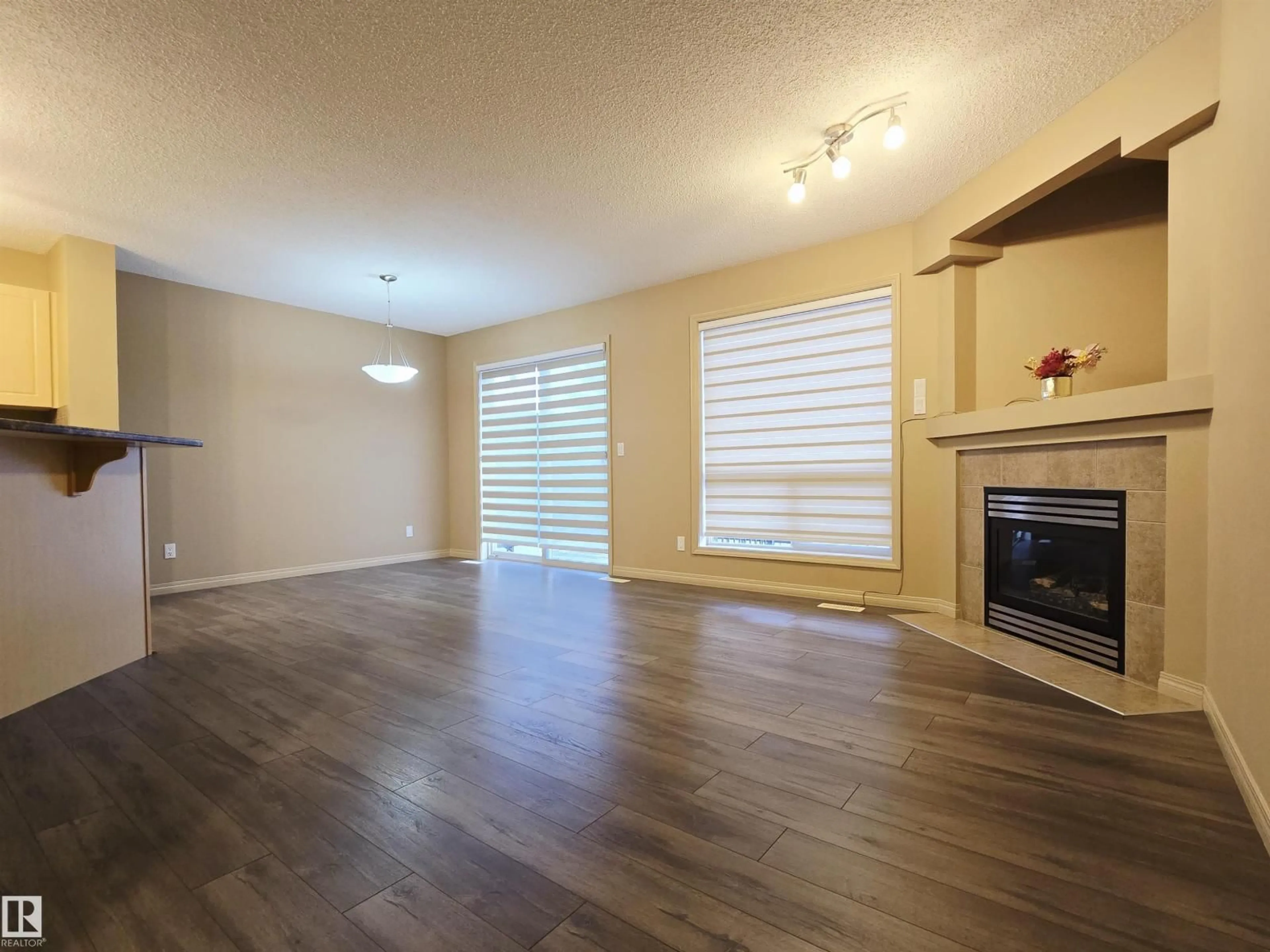 A pic of a room for 60 1128 156 ST NW, Edmonton Alberta T6R0C9