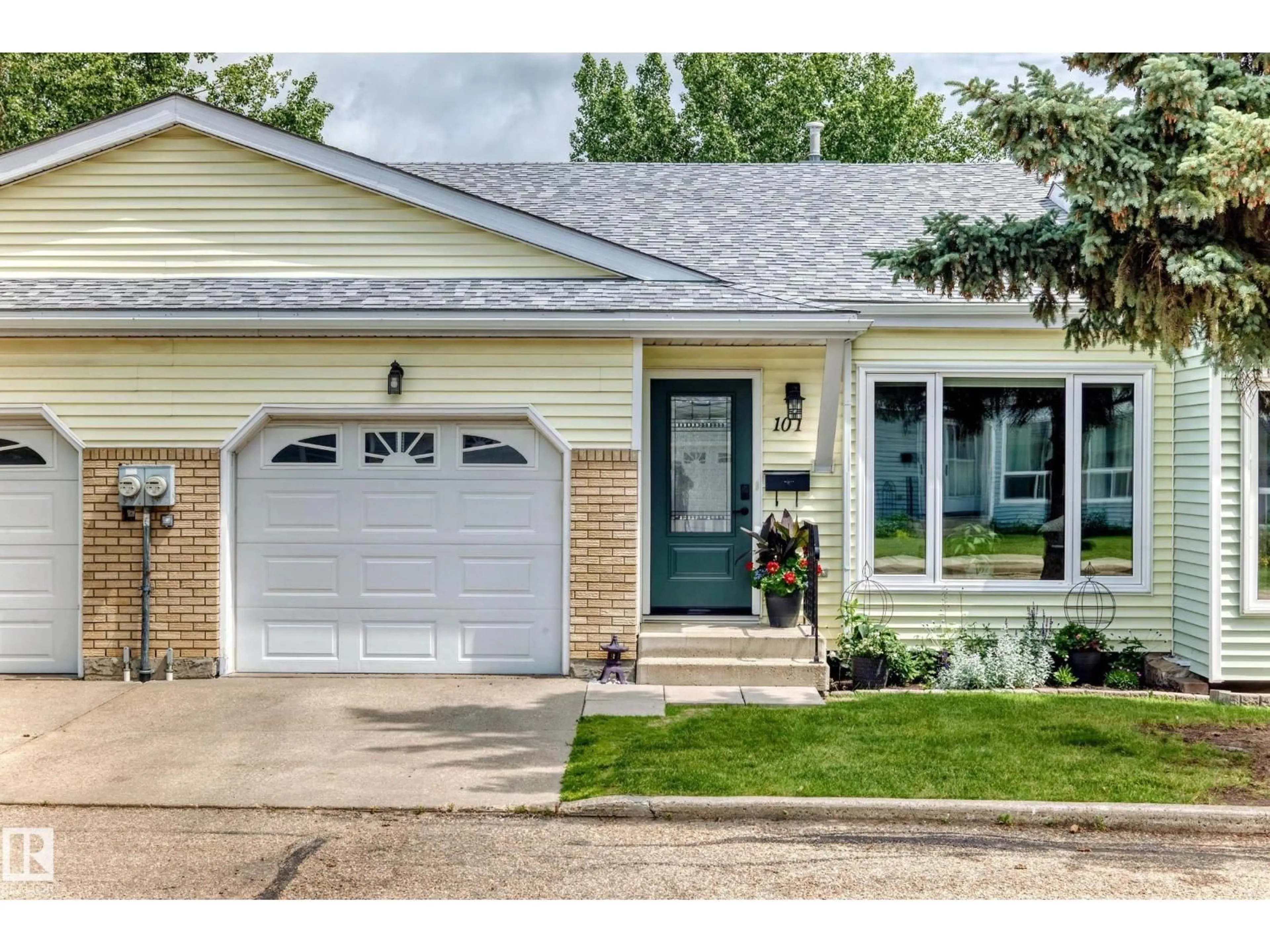 Unknown for #101 - 17703 64 AV, Edmonton Alberta T5T5R8