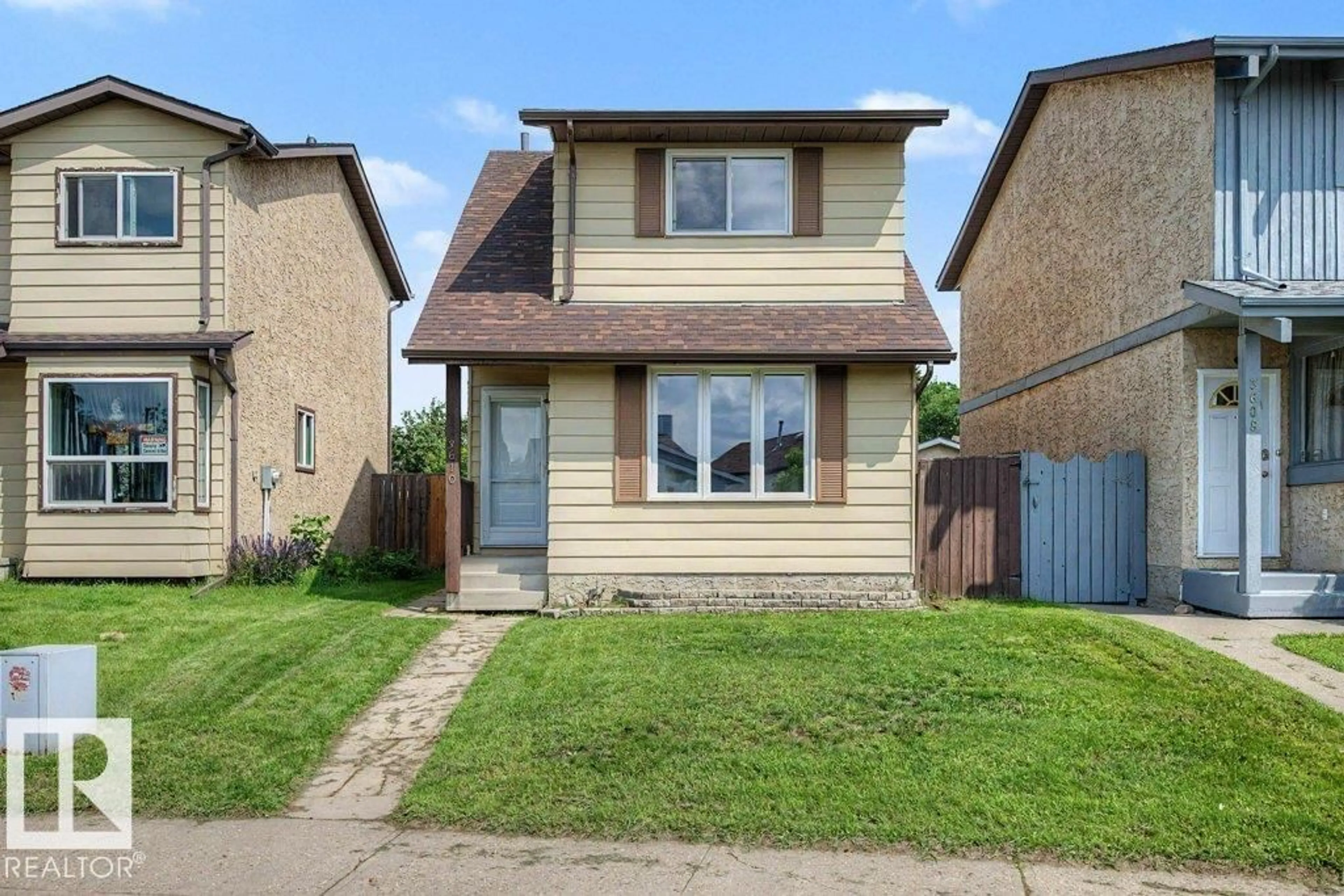 Unknown for 3610 42 AV, Edmonton Alberta T6L5C8