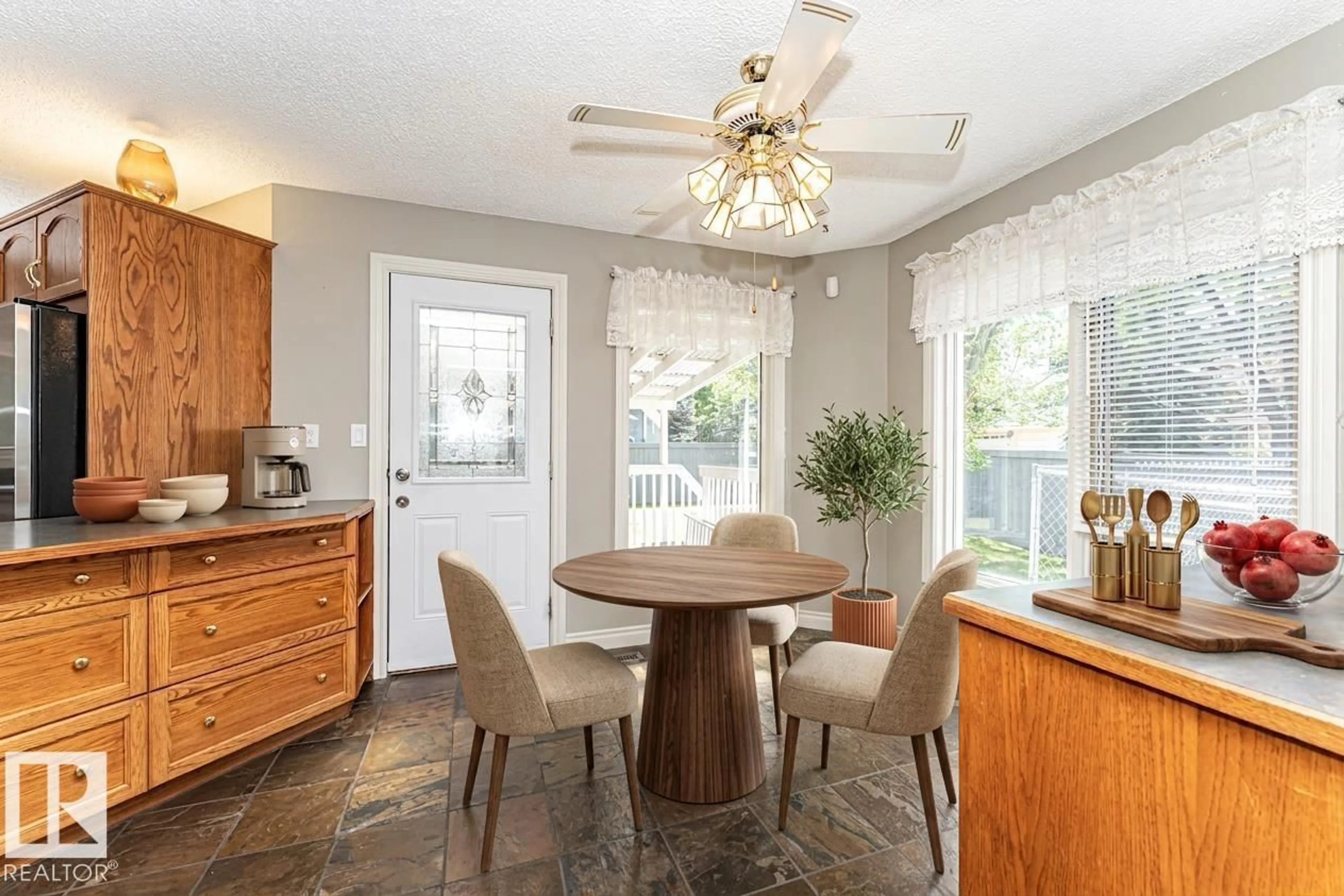 Unknown for 221 OCKENDEN PL, Edmonton Alberta T6R1K5