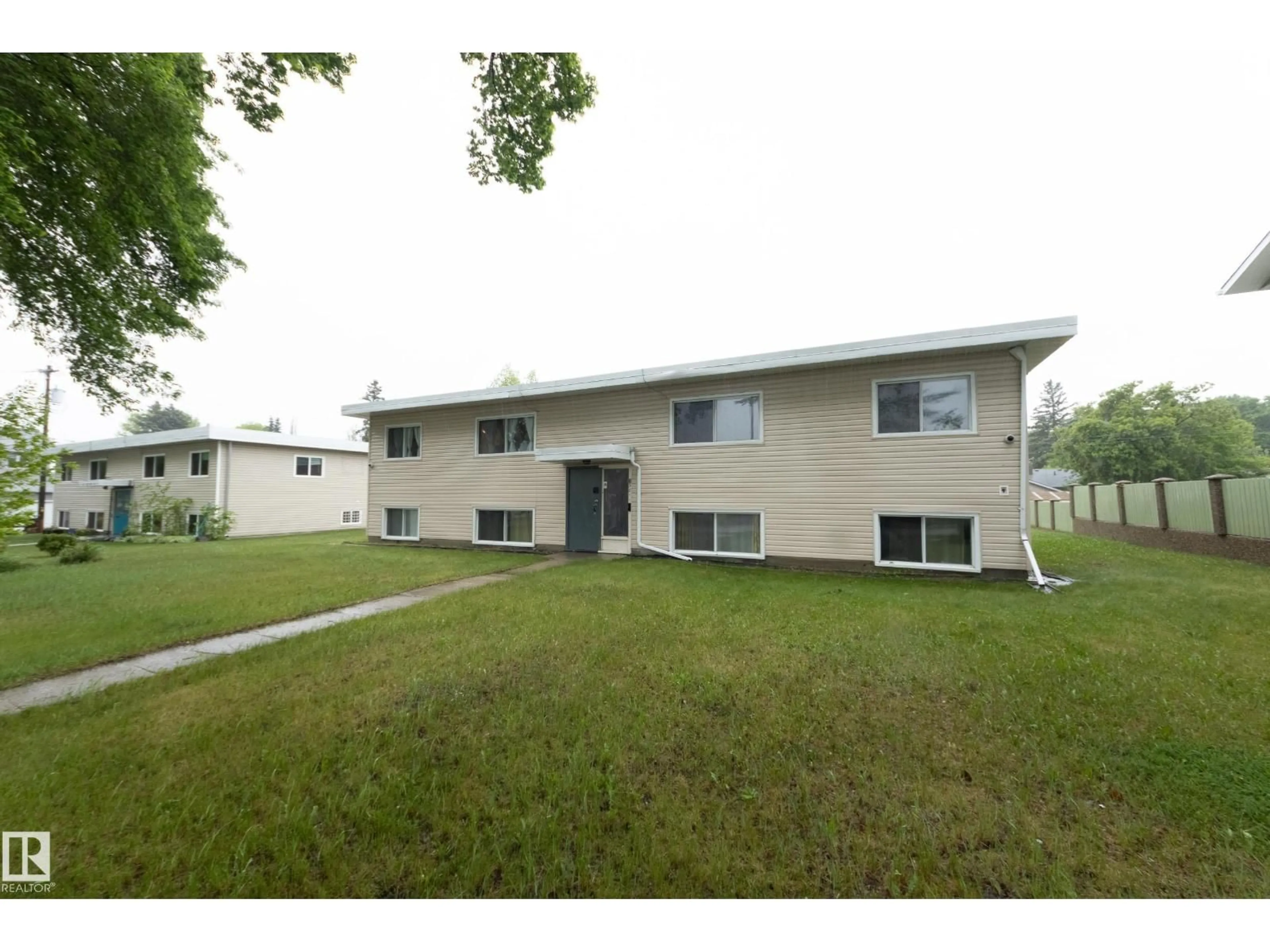 Unknown for 3811 116 AV, Edmonton Alberta T5W0W8