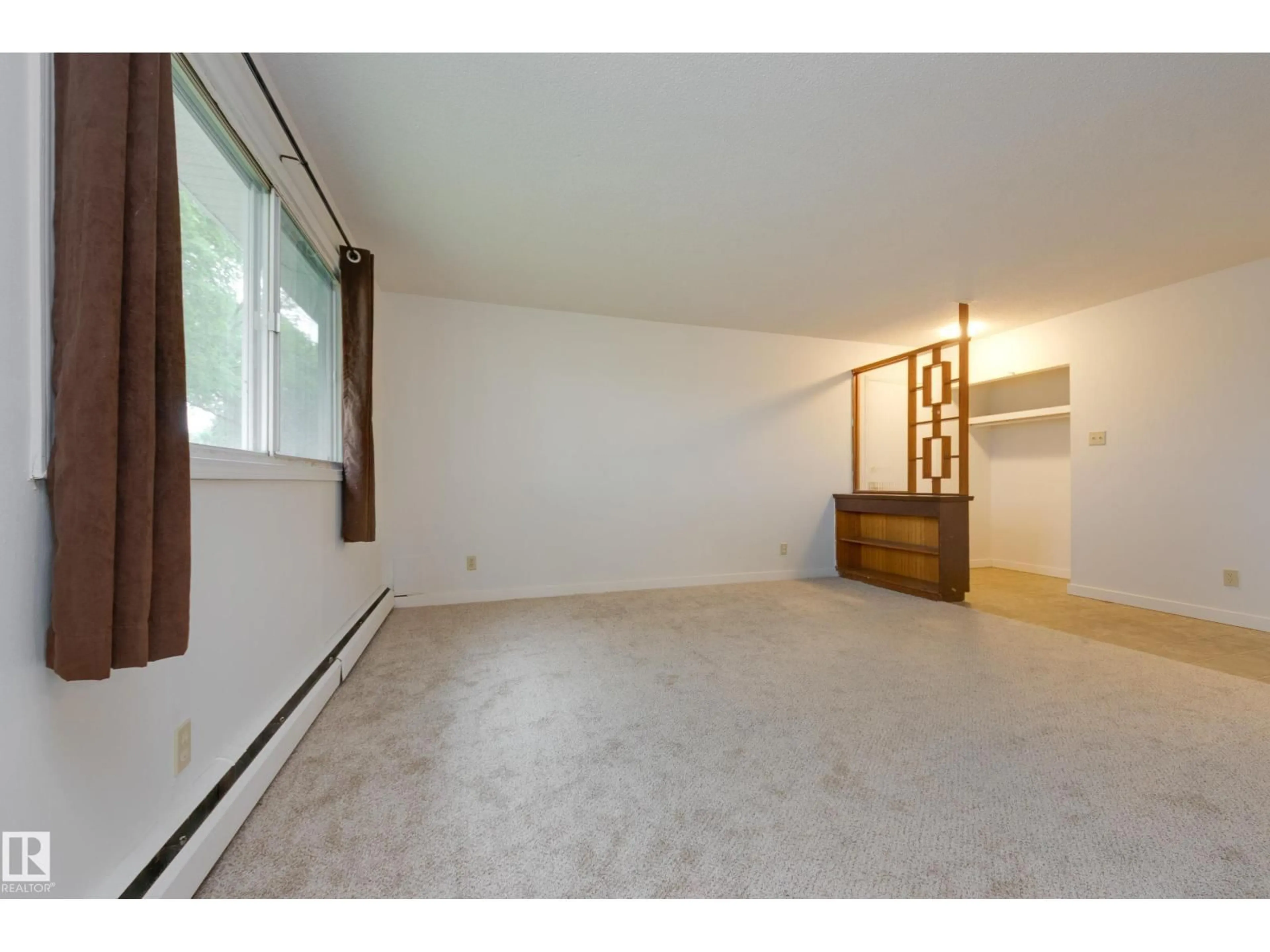 A pic of a room for 3811 116 AV, Edmonton Alberta T5W0W8