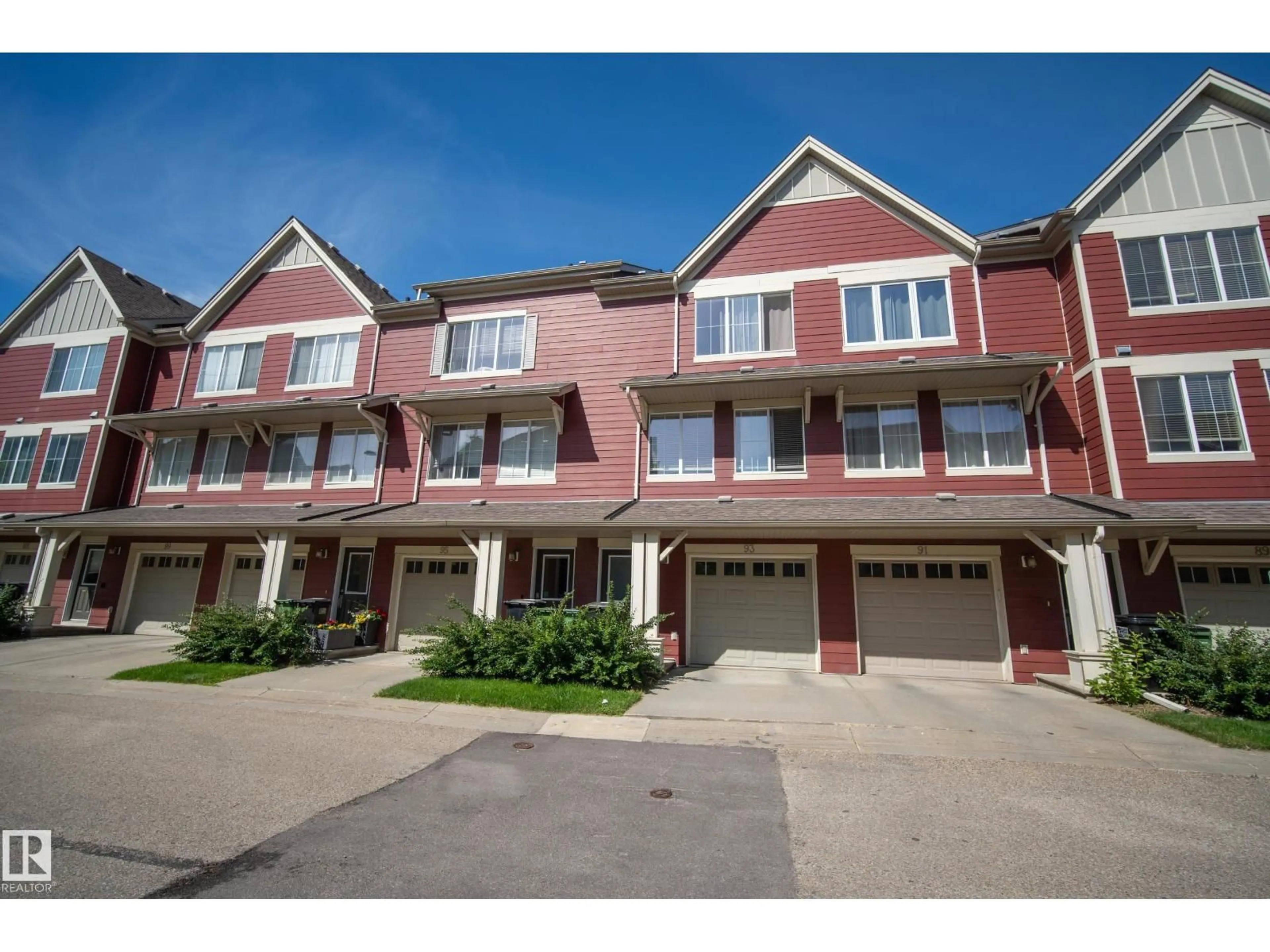 A pic from outside/outdoor area/front of a property/back of a property/a pic from drone, street for 603 - 93 WATT BV, Edmonton Alberta T6X0P3
