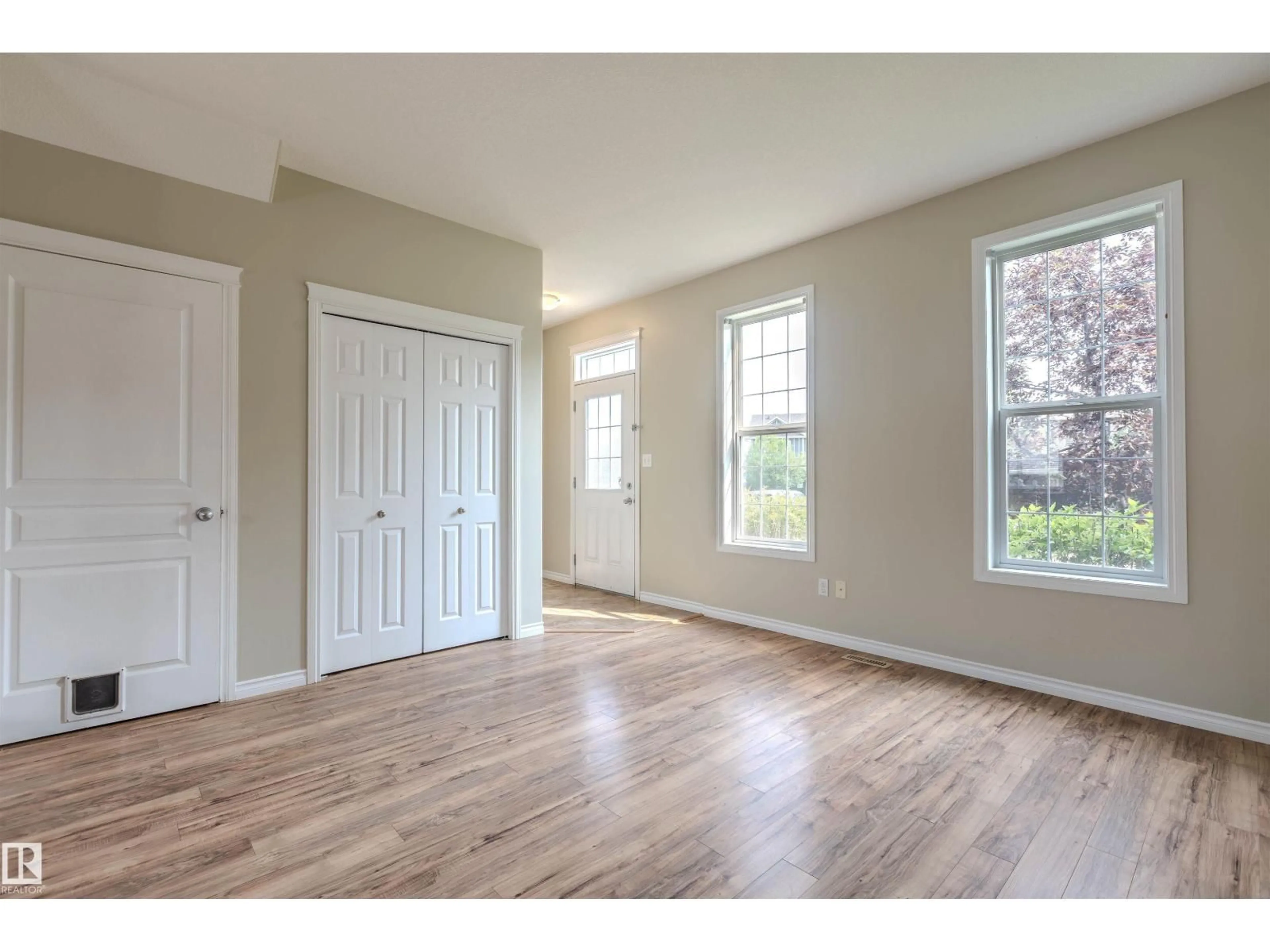 A pic of a room for 9812 104 AV, Morinville Alberta T8R0C2