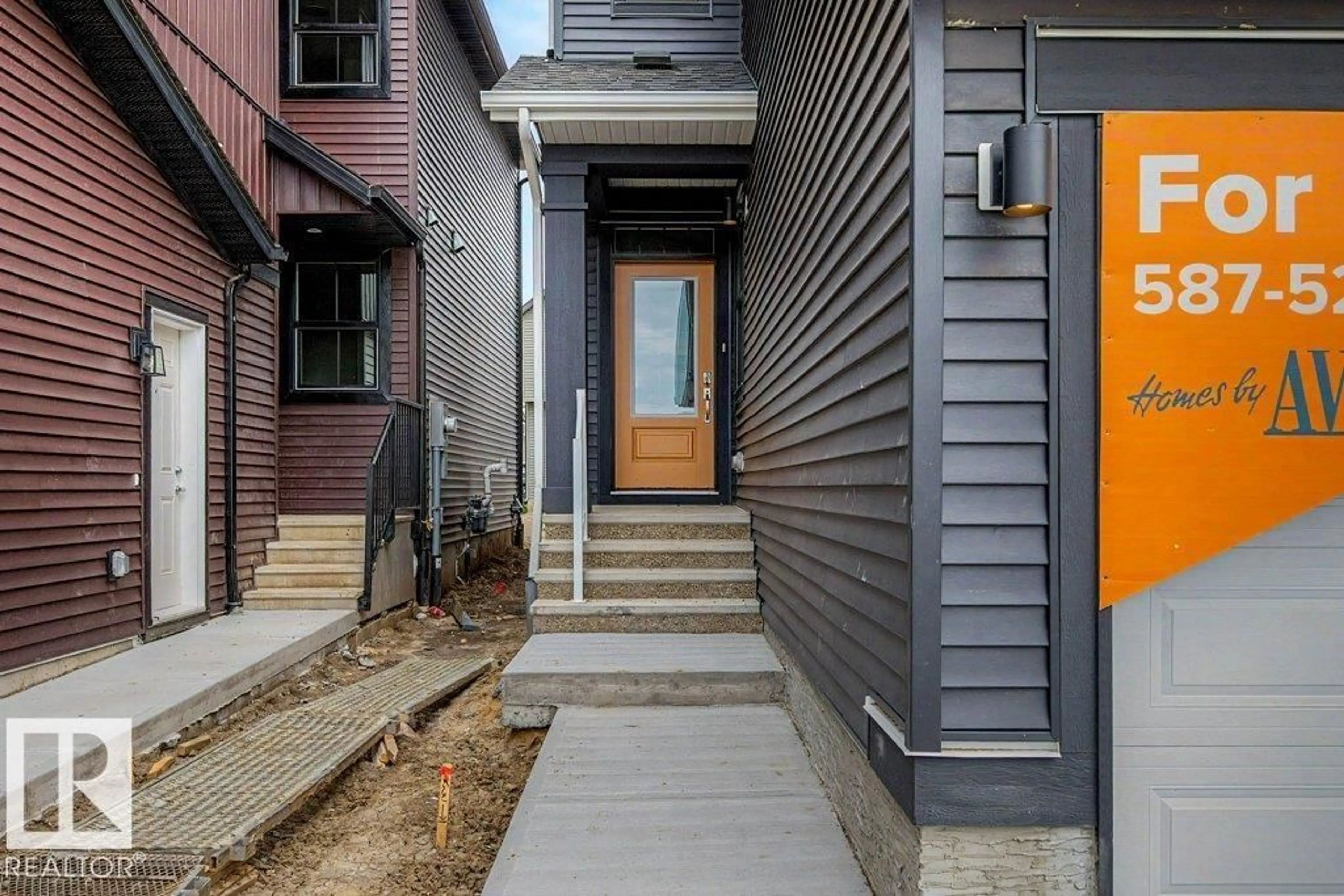 Unknown for 2378 MUCKLEPLUM WAY, Edmonton Alberta T6X3H1