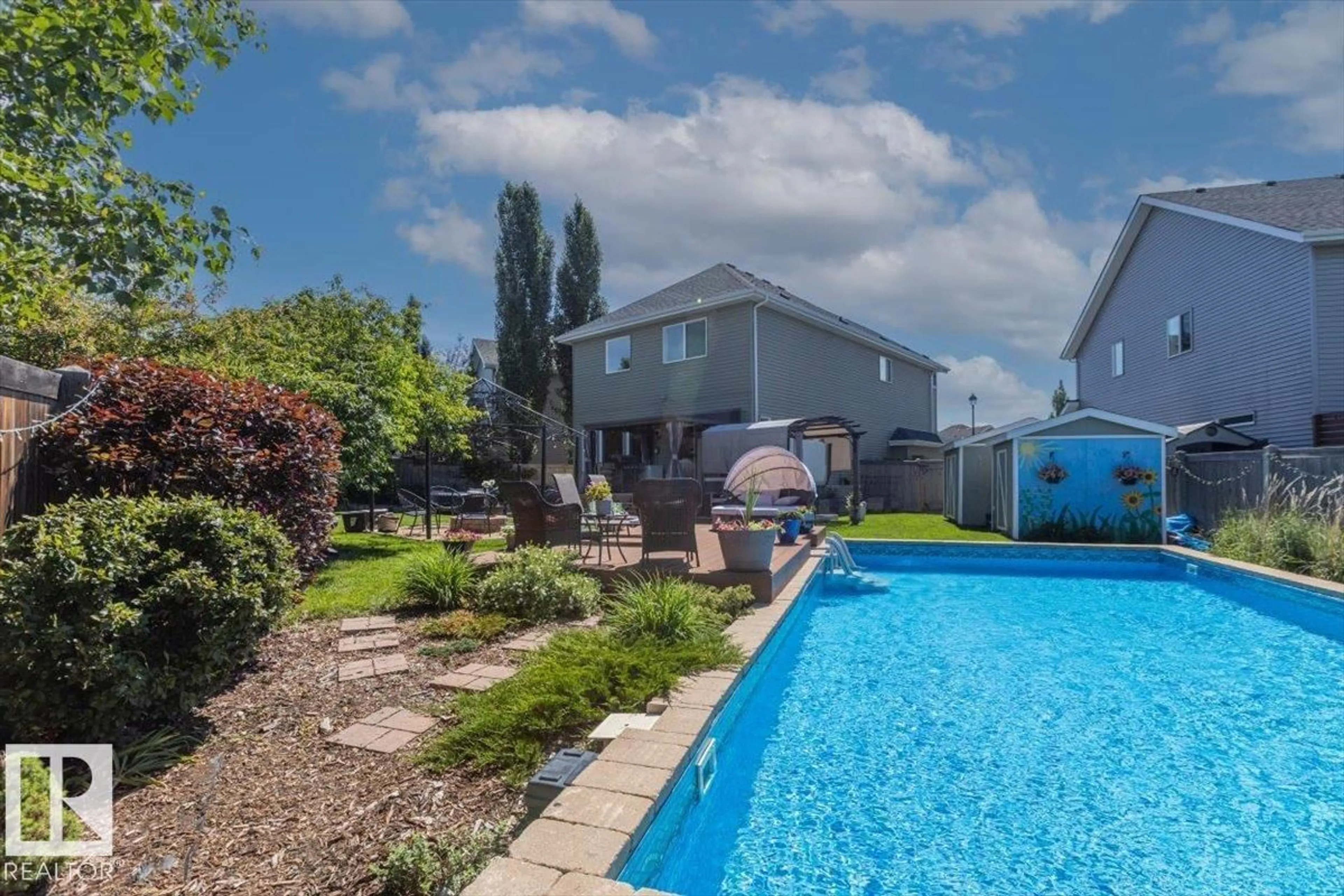 Pool for SW - 2108 77 ST, Edmonton Alberta T6X0Z3