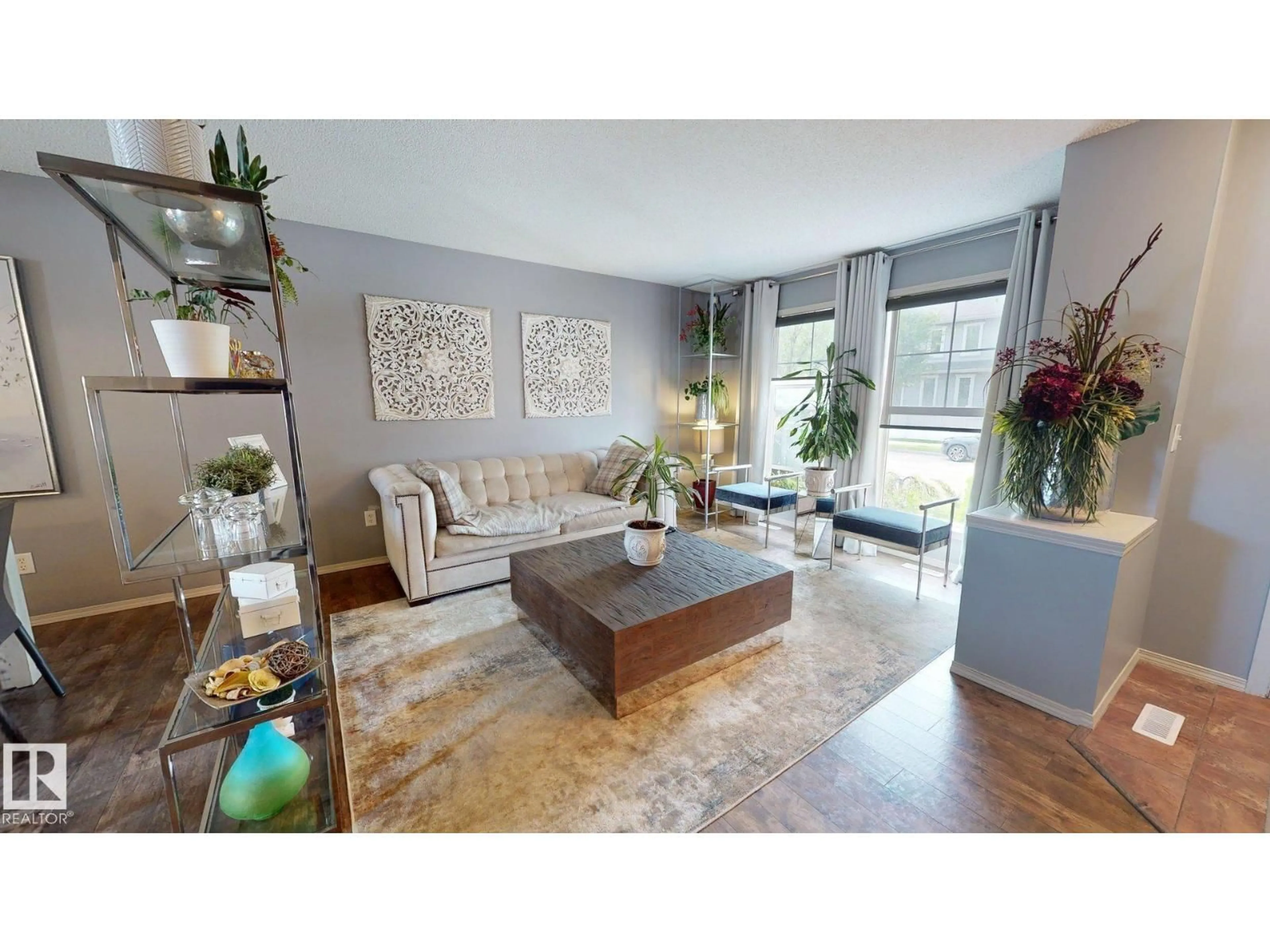 Living room with furniture, unknown for 5992 SOUTH TERWILLEGAR BV, Edmonton Alberta T6R0K4