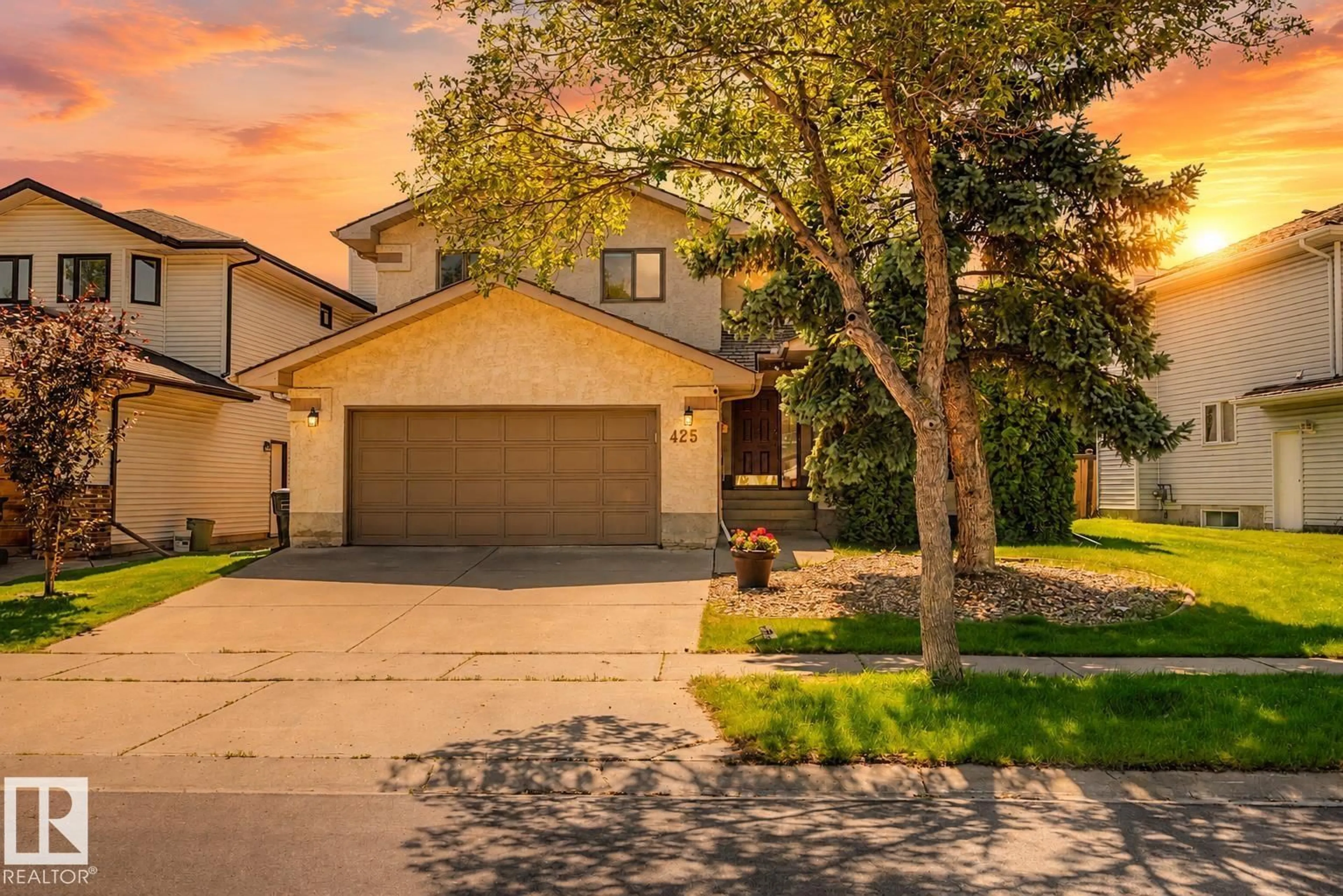Unknown for 425 BUCHANAN RD, Edmonton Alberta T6R2A5