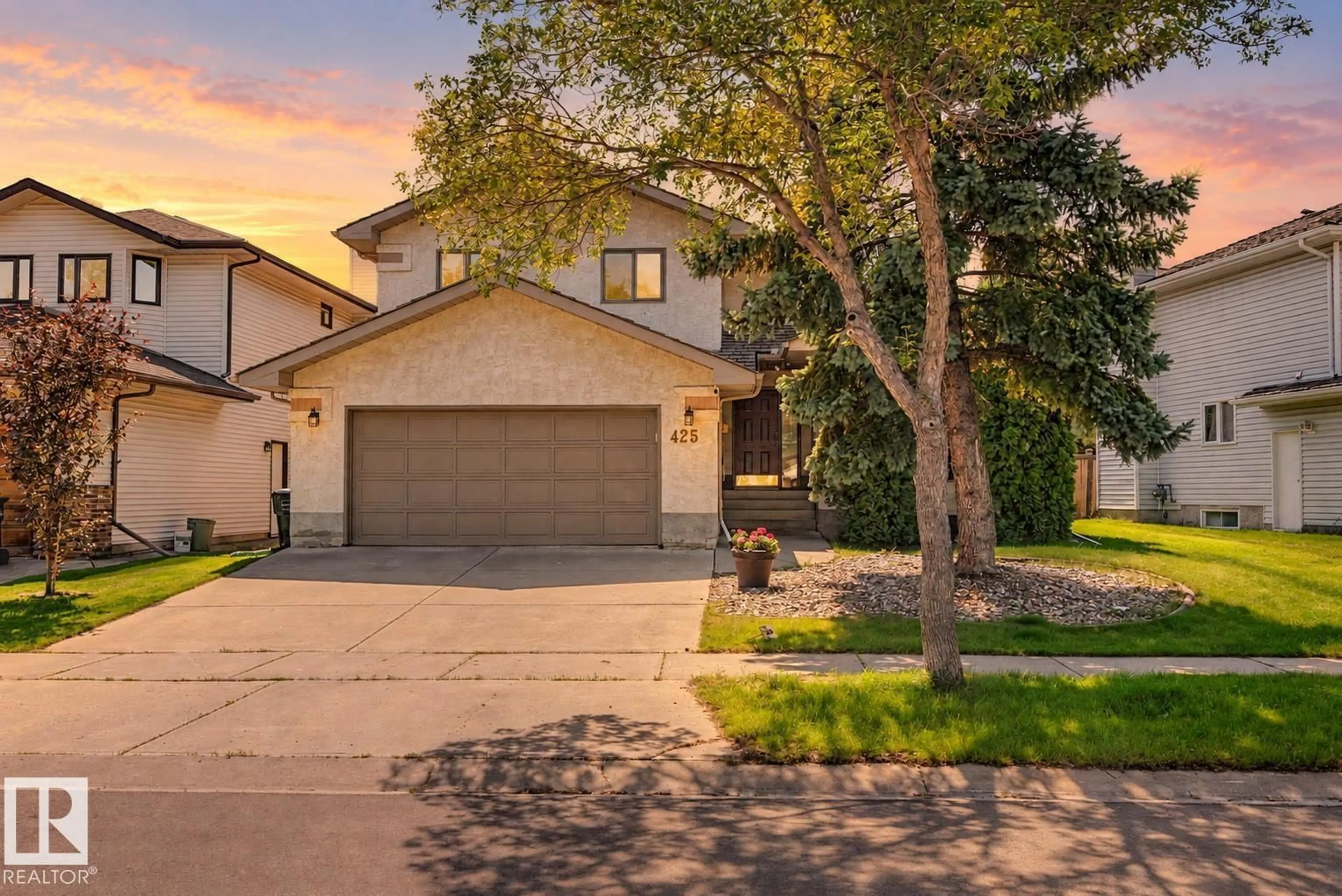 Unknown for 425 BUCHANAN RD, Edmonton Alberta T6R2A5