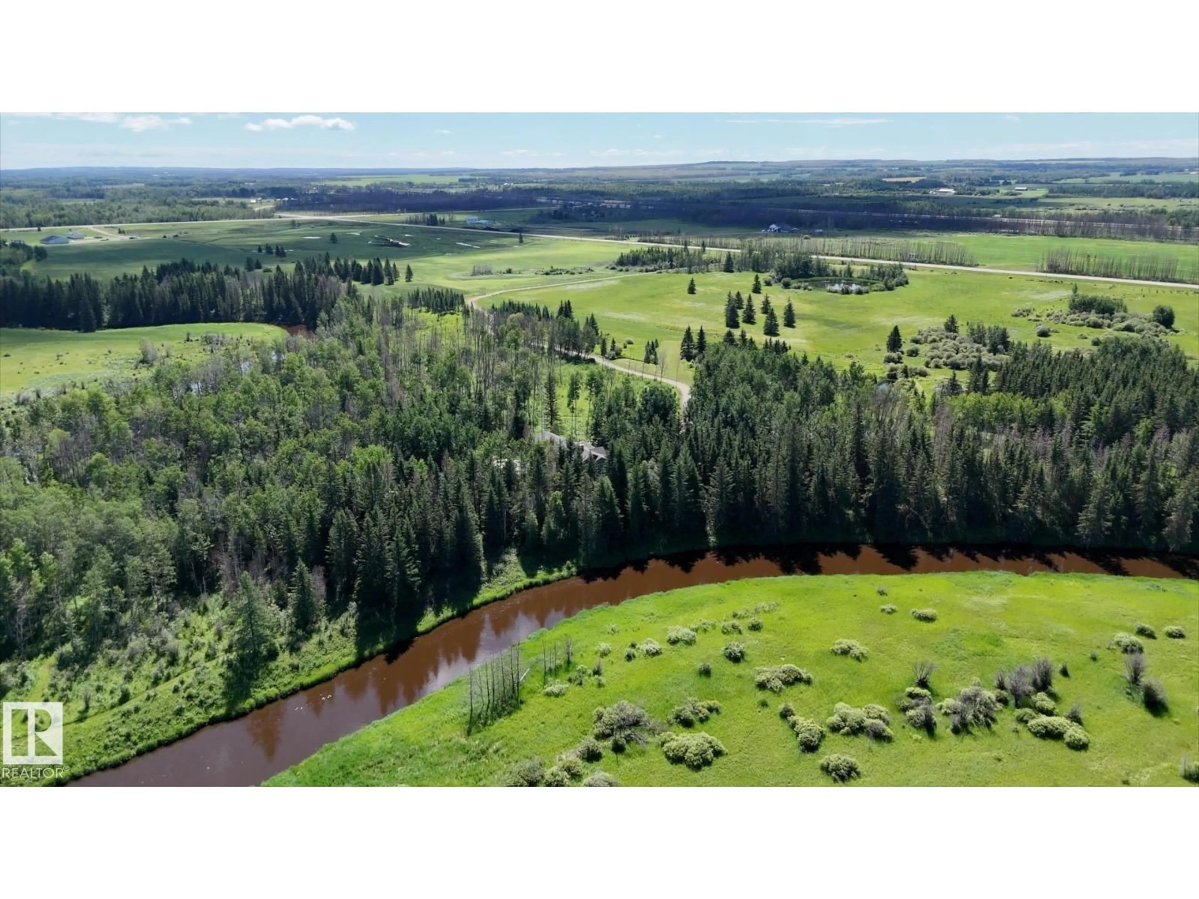 A pic from outside/outdoor area/front of a property/back of a property/a pic from drone, forest/trees view for 8316 HWY 16 A, Rural Yellowhead Alberta T0E0T0